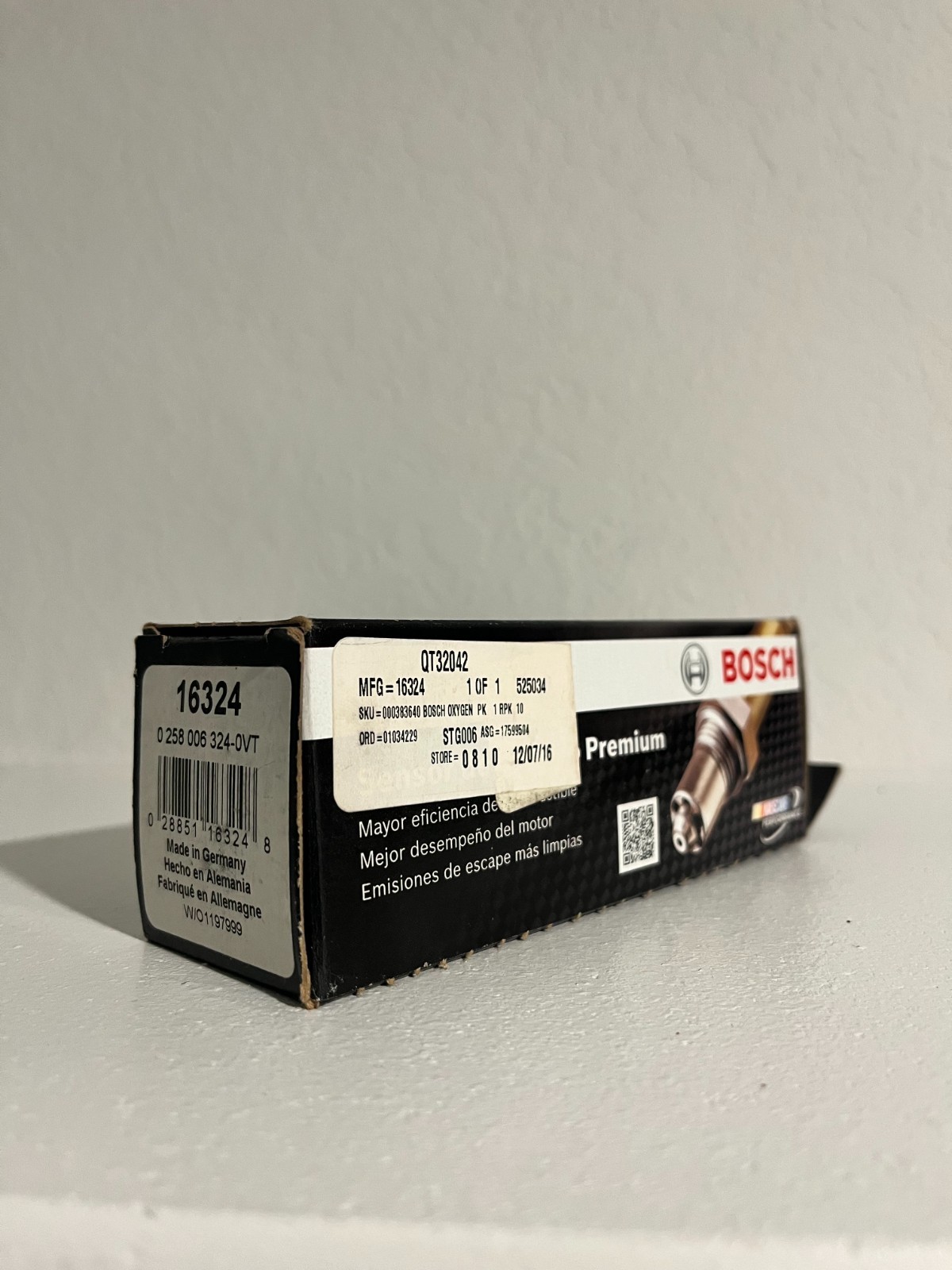 Genuine Bosch 16324 Oxygen Sensor-Actual OE IN BOX Genuine Bosch 16324 Oxygen Sensor-Actual OE IN BOX