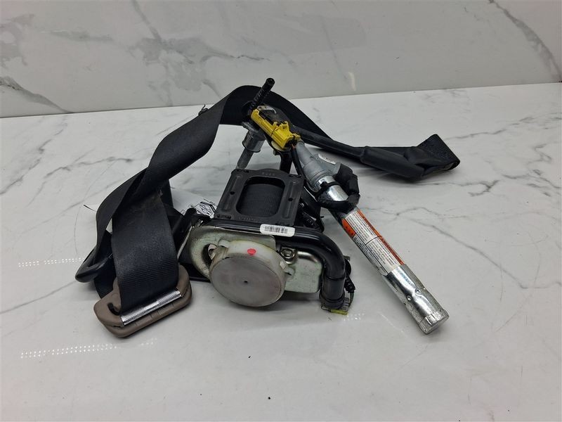 2016-2022 Honda Pilot  Left Driver Seat Belt Retractor Assembly OEM