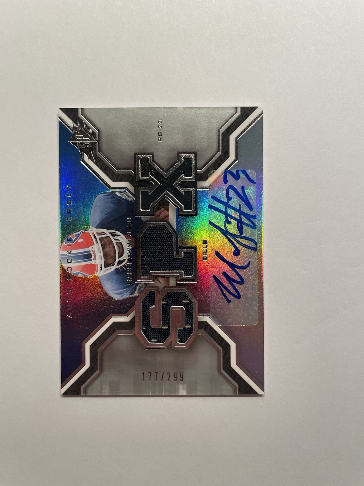 2007 UD SPX - MARSHAWN LYNCH #223 - ROOKIE PATCH AUTO PLAYER WORN /299 🔥