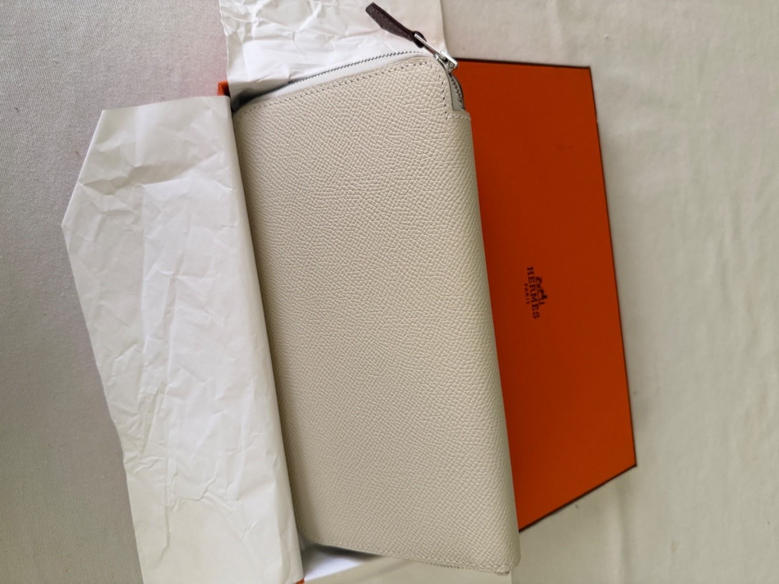 Hermes Epson  Silk\'In Classique Long White /Cream /Chalk Wallet