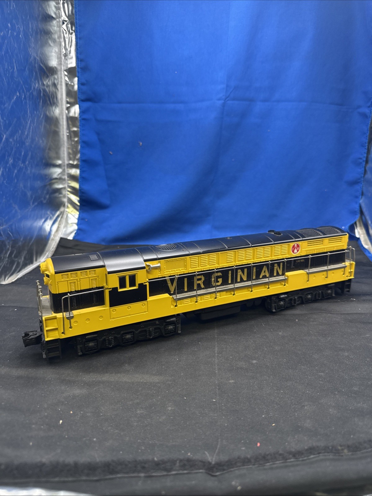 LIONEL #18327? FM #2331 VIRGINIAN NOT POST WAR DUAL MTR RAN FINE VG NO BX LIONEL #18327? FM #2331 VIRGINIAN NOT POST WAR DUAL MTR RAN FINE VG NO BX