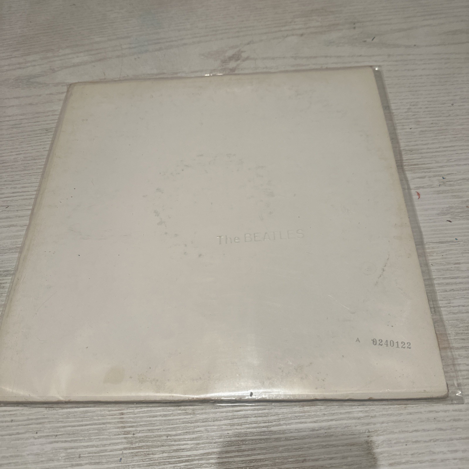 beatles white album vinyl Numbered Apple Swbo-101 A0240122 beatles white album vinyl Numbered Apple Swbo-101 A0240122