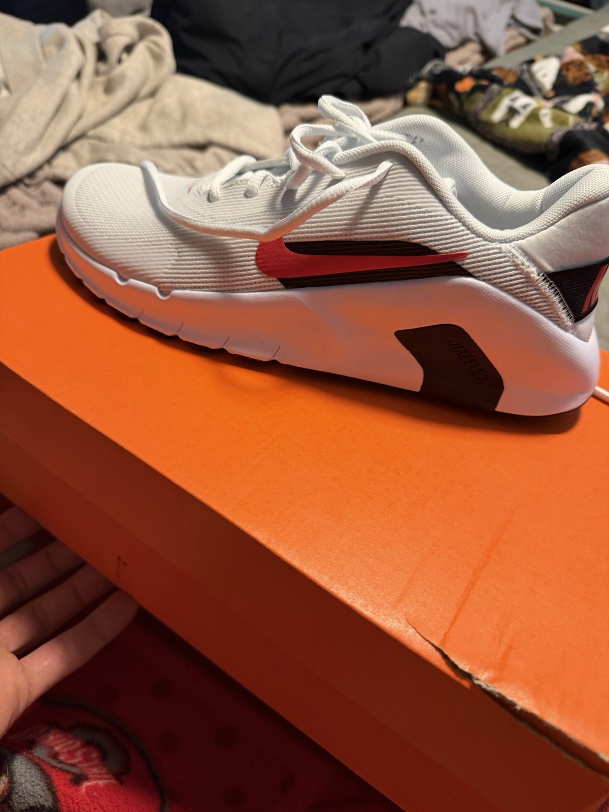 Nike Flex Train Off White/University Red-White Nike Flex Train Off White/University Red-White
