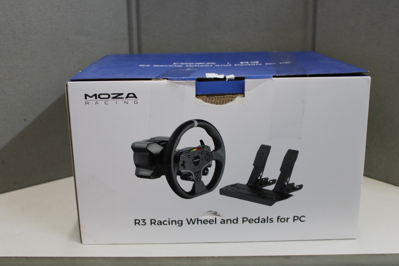Moza R3 Direct Drive Sim Racing Wheel & Pedals (PC) #1027