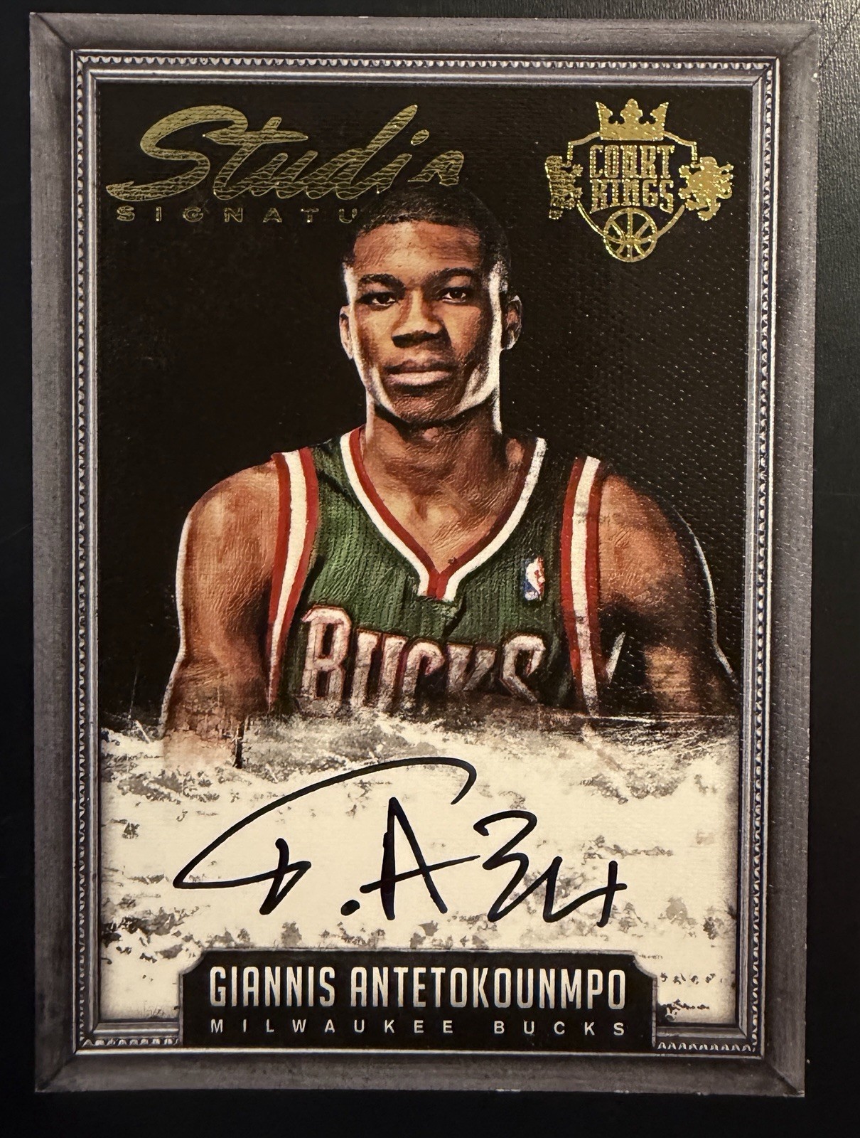 2014-15 Panini Court Kings #ST-GA Giannis Antetokounmpo Studio Auto /99 Bucks