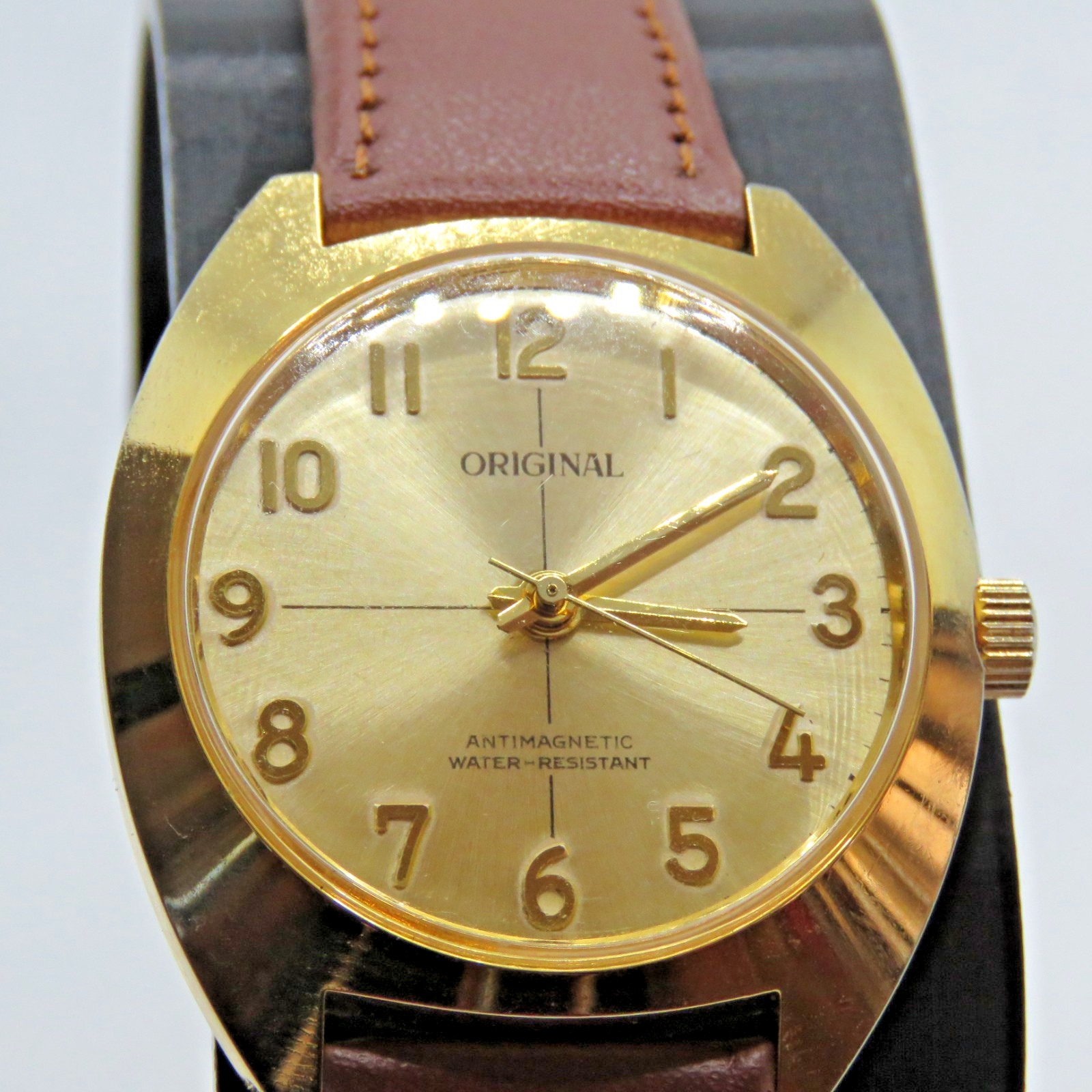 Mint Vintage Original Antimagnetic Men\'s Watch Rare Crosshair Dial Retro Classic