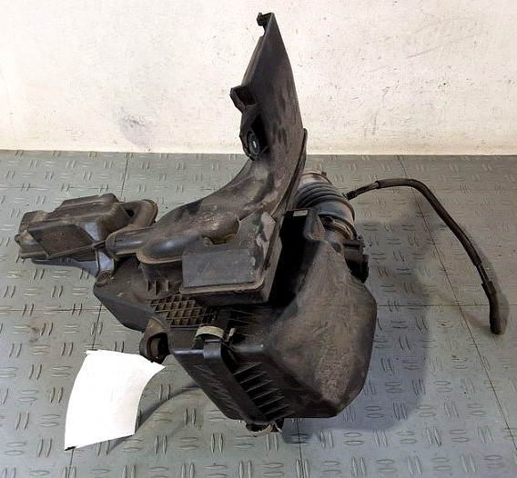 2019-2023 Mazda 3 Air Cleaner Intake Box Assembly OEM