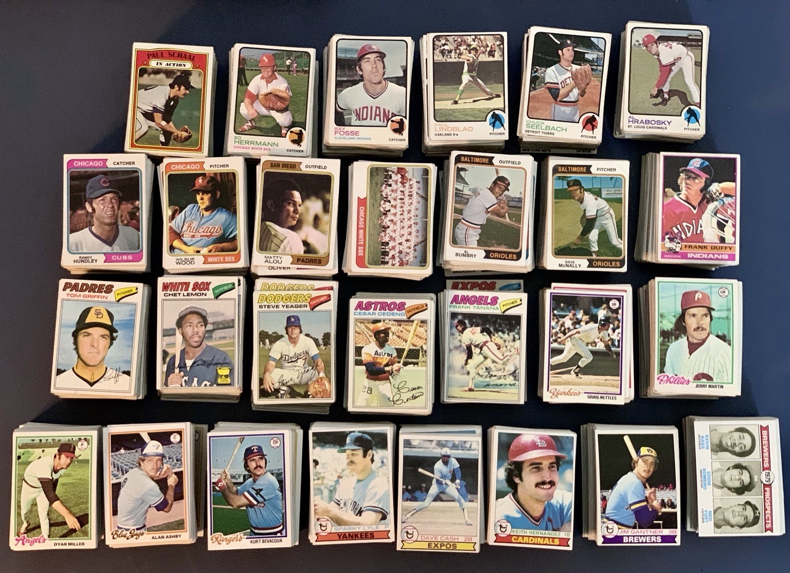 Huge (2100+) 1972, 1973, 1974, 1976, 1977, 78, 79 Topps Vintage Lot VG To EX-MT