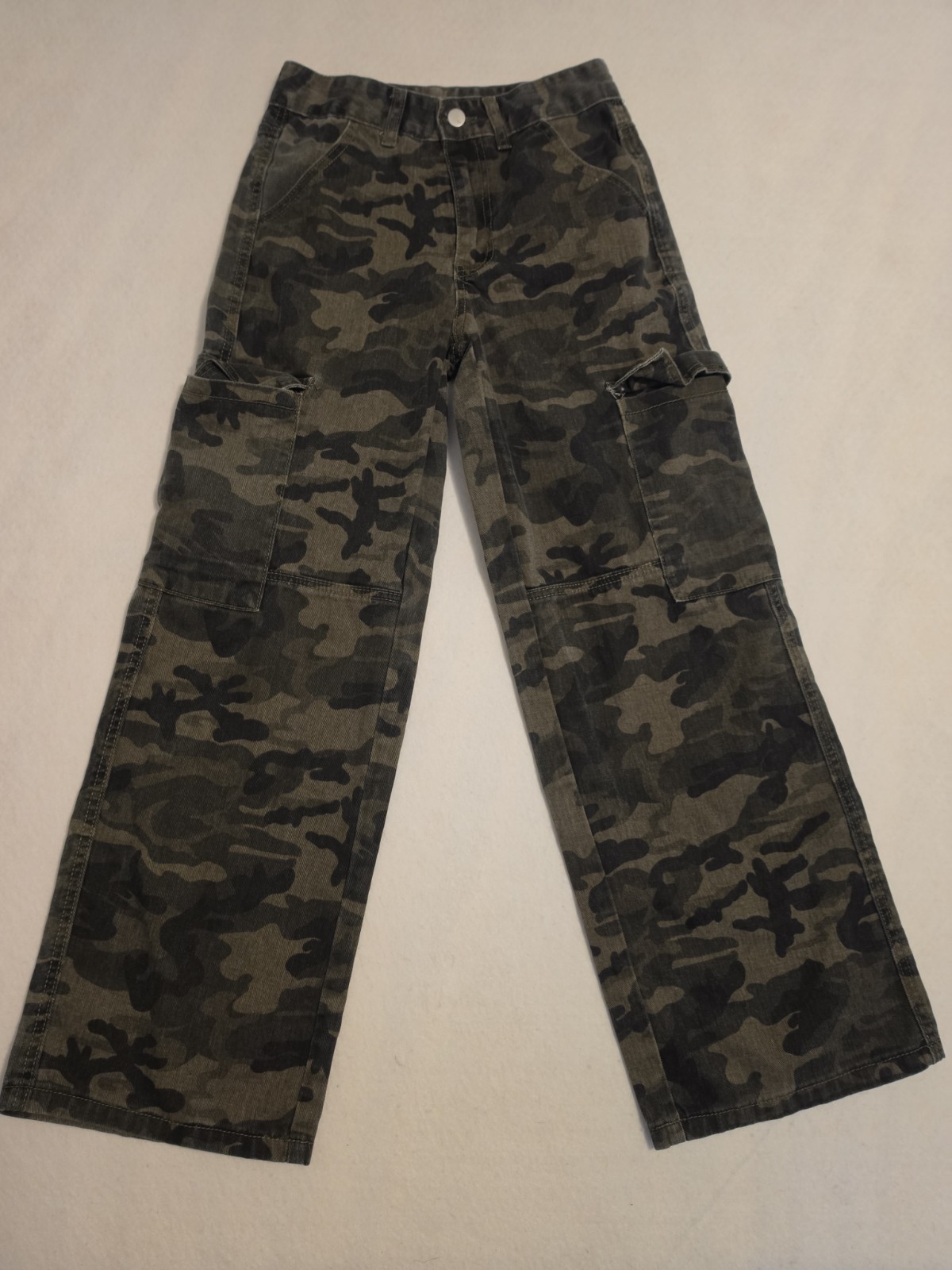 Dazy Women’s Camo Baggy Wide Leg Cargo Sz Small (26x28) High Rise Denim 