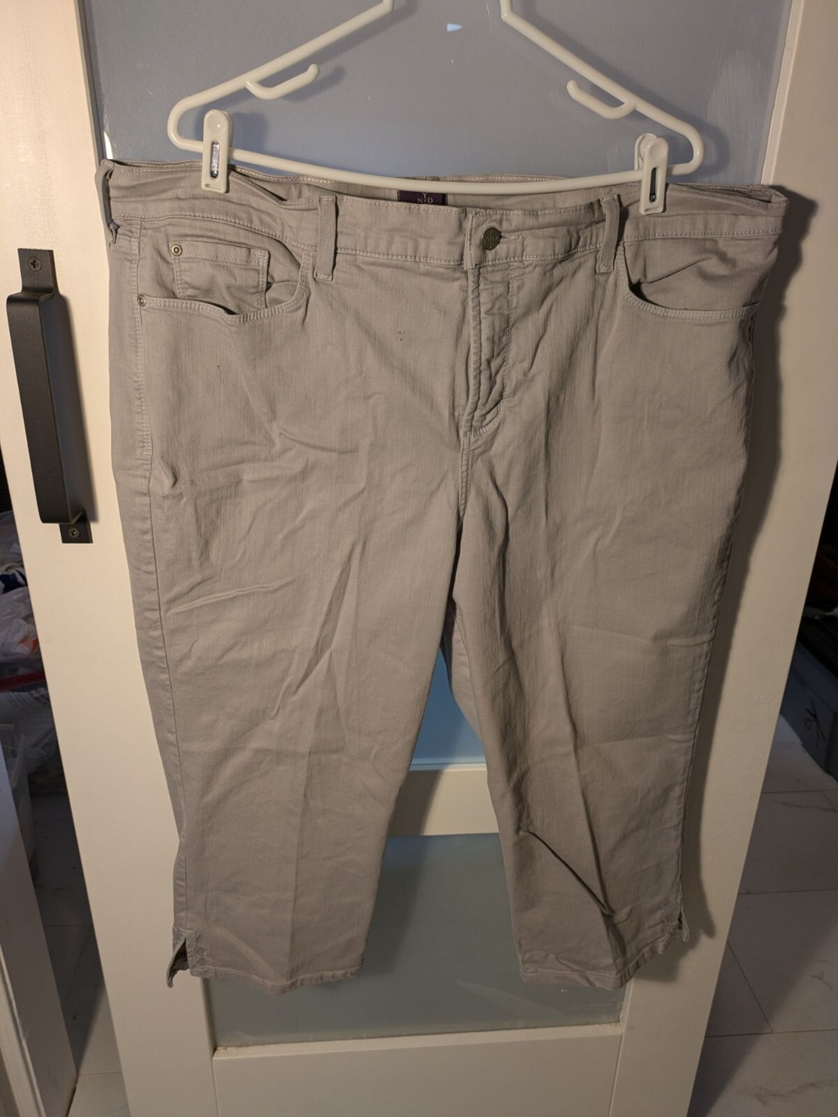 Nydj Womens Crop Pants In Gray Size 20W Comfortable Stretch Denim Classic 11-20 Nydj Womens Crop Pants In Gray Size 20W Comfortable Stretch Denim Classic 11-20