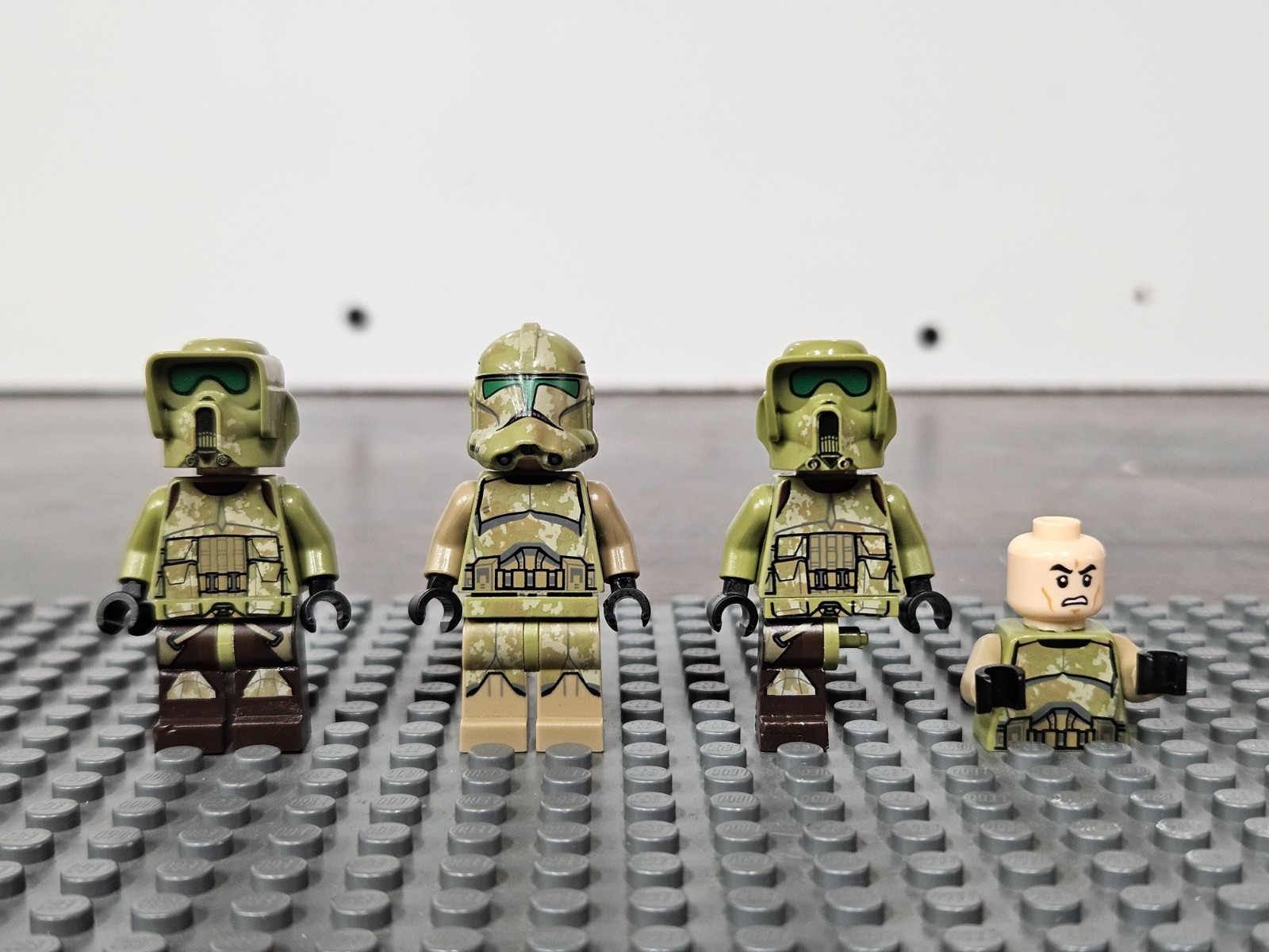 Authentic LEGO Clone Trooper 41st Elite Corps P2 Kashyyyk lot of 4 sw0519 sw0518 Authentic LEGO Clone Trooper 41st Elite Corps P2 Kashyyyk lot of 4 sw0519 sw0518