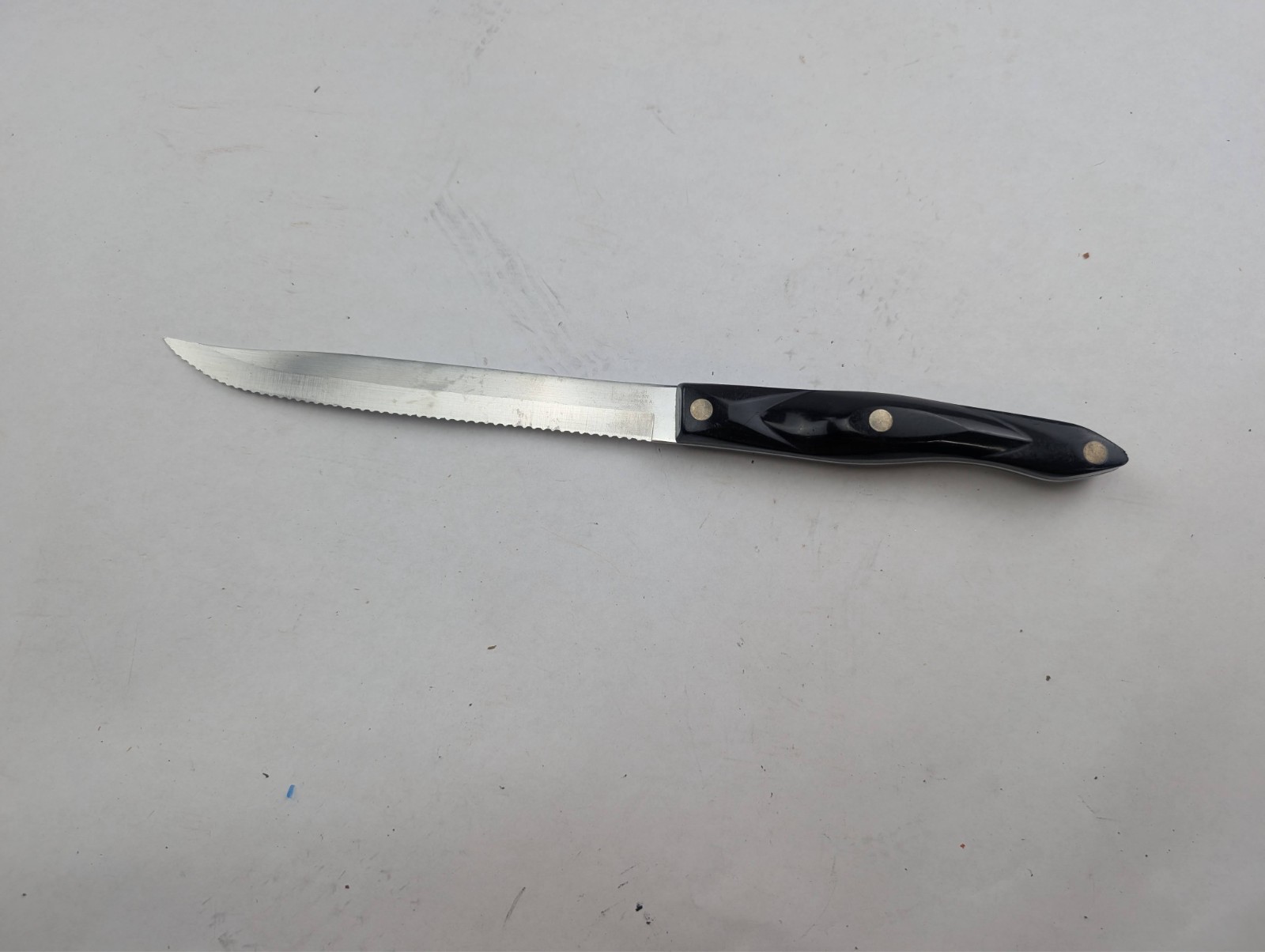 Cutco 1729 Petite Carver Knife 6.75 Cutco 1729 Petite Carver Knife 6.75
