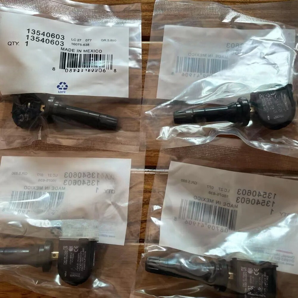 13540603 Set of Four 4 New for Tire Pressure Sensors TPMS 433MHz XL8