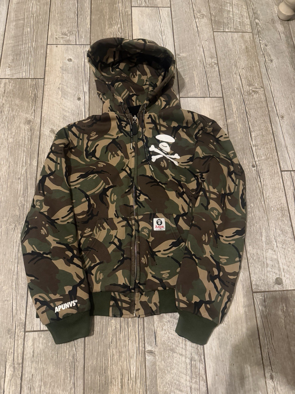 GRAIL Authentic Bape Reversible Jacket Camo Hoodie/Jacket Size Men\'s Small 💎 GRAIL Authentic Bape Reversible Jacket Camo Hoodie/Jacket Size Men\'s Small 💎