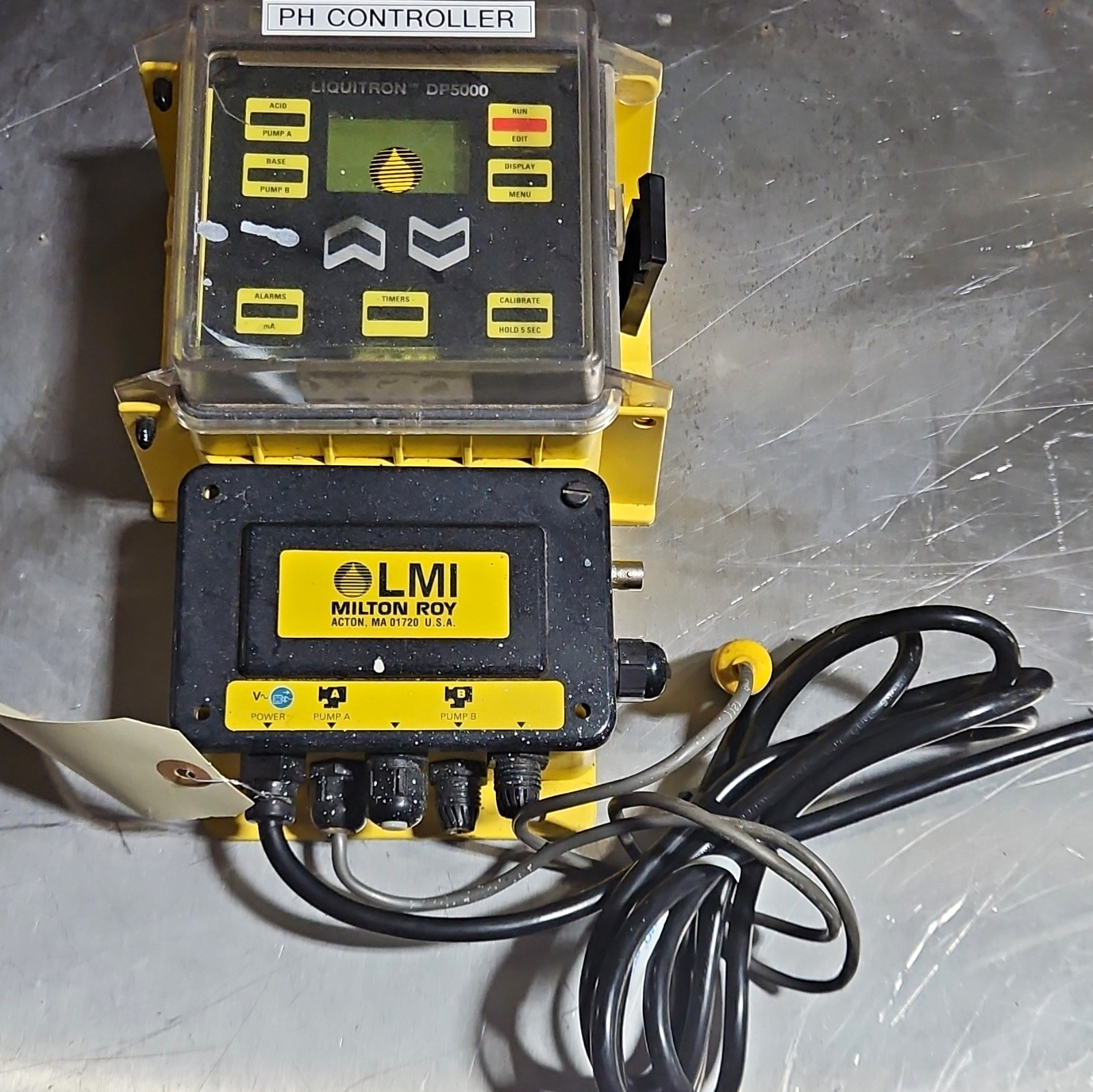 LMI Milton Roy Liquitron DP5000 Yellow pH Meter Controller