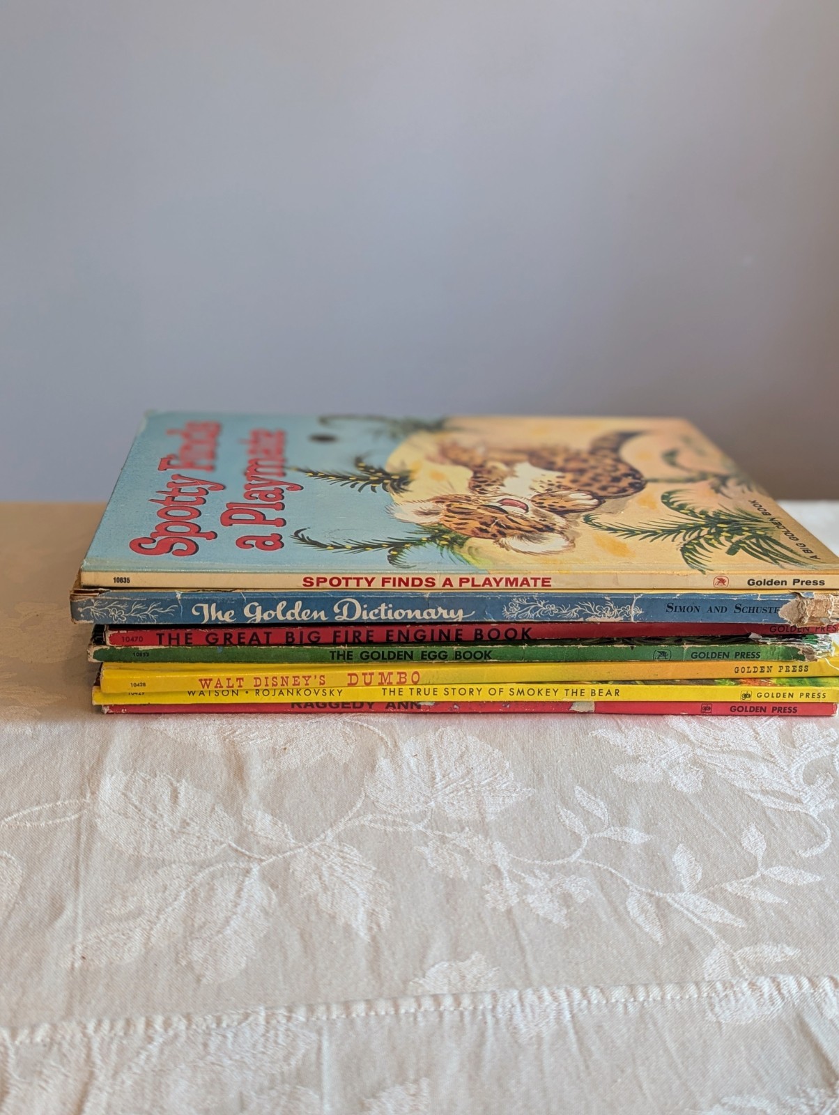 8 VTG HC Big Golden Books Childrens 1940s-70s Dumbo Disney Raggedy Ann Spotty 8 VTG HC Big Golden Books Childrens 1940s-70s Dumbo Disney Raggedy Ann Spotty