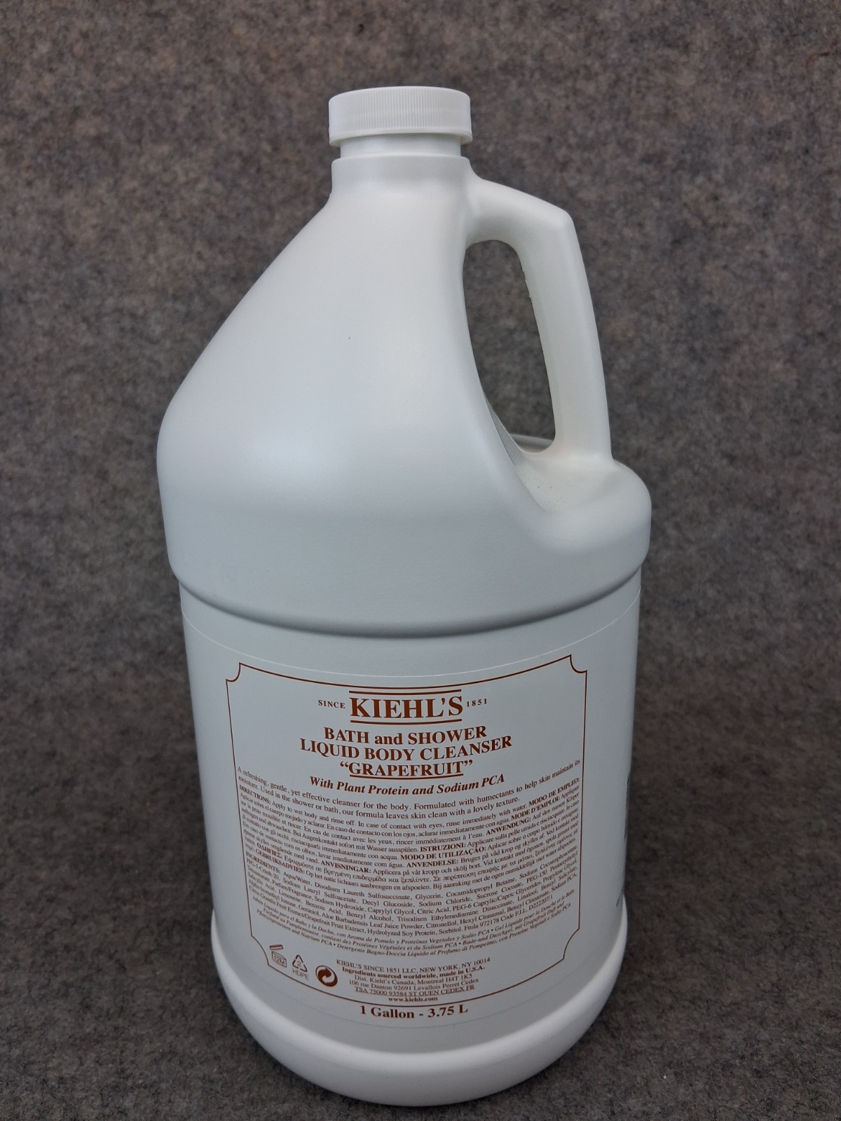 Kiehl\'s Bath And Shower Liquid Body Cleanser Grapefruit - 1 Gallon 3.75L Kiehl\'s Bath And Shower Liquid Body Cleanser Grapefruit - 1 Gallon 3.75L