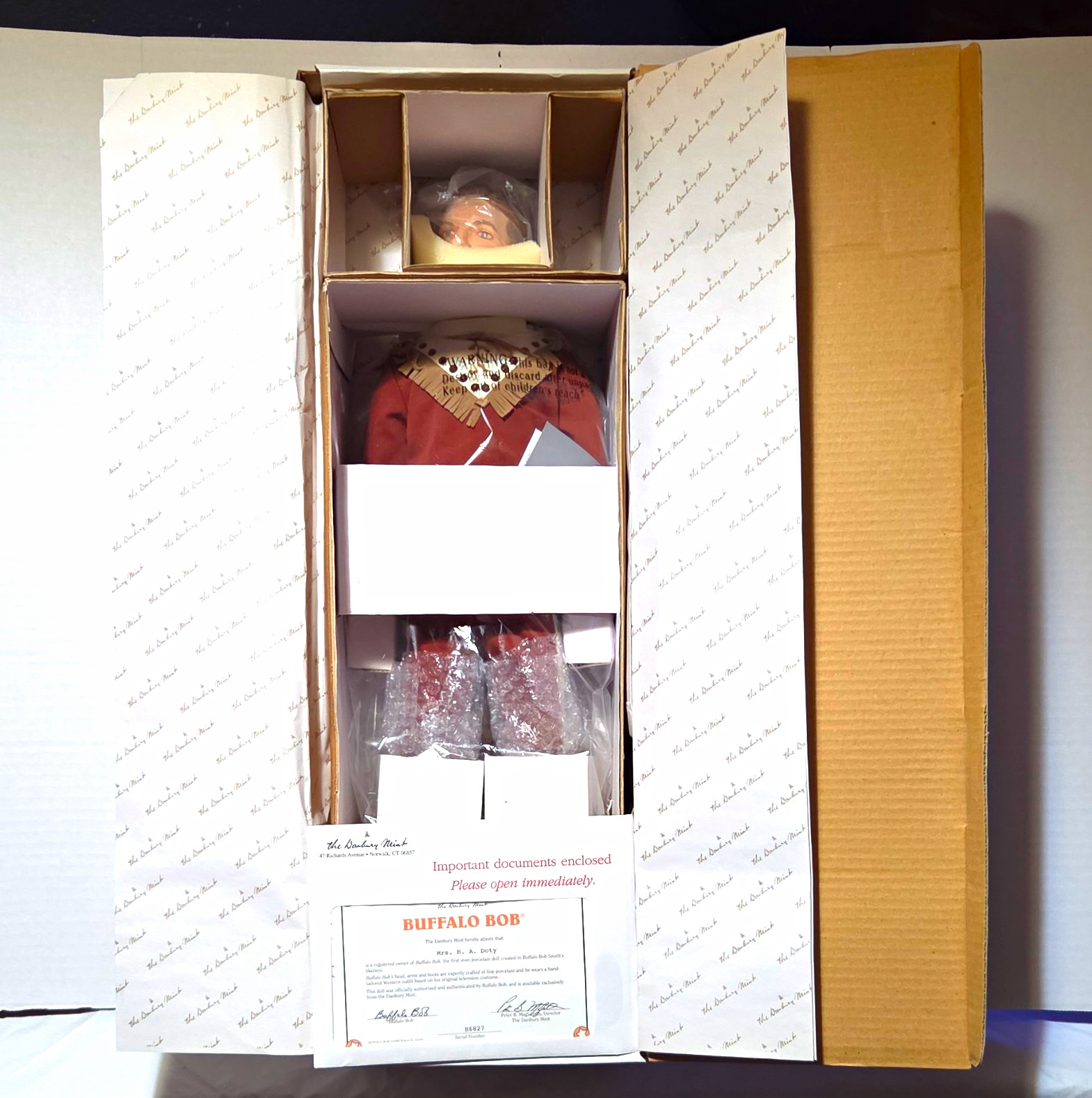 Buffalo Bob 24in Porcelain Doll Dambury Signed w/ COA Original Box Buffalo Bob 24in Porcelain Doll Dambury Signed w/ COA Original Box