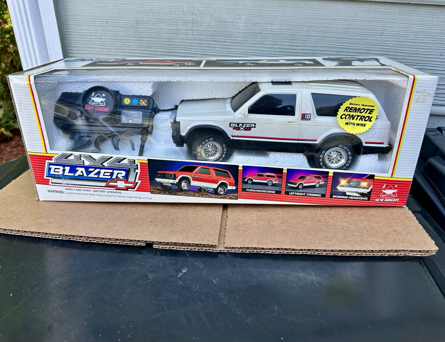 New Bright 4x4 Blazer RC Toy Car White/Black w/ Wired Controller No. 254-1