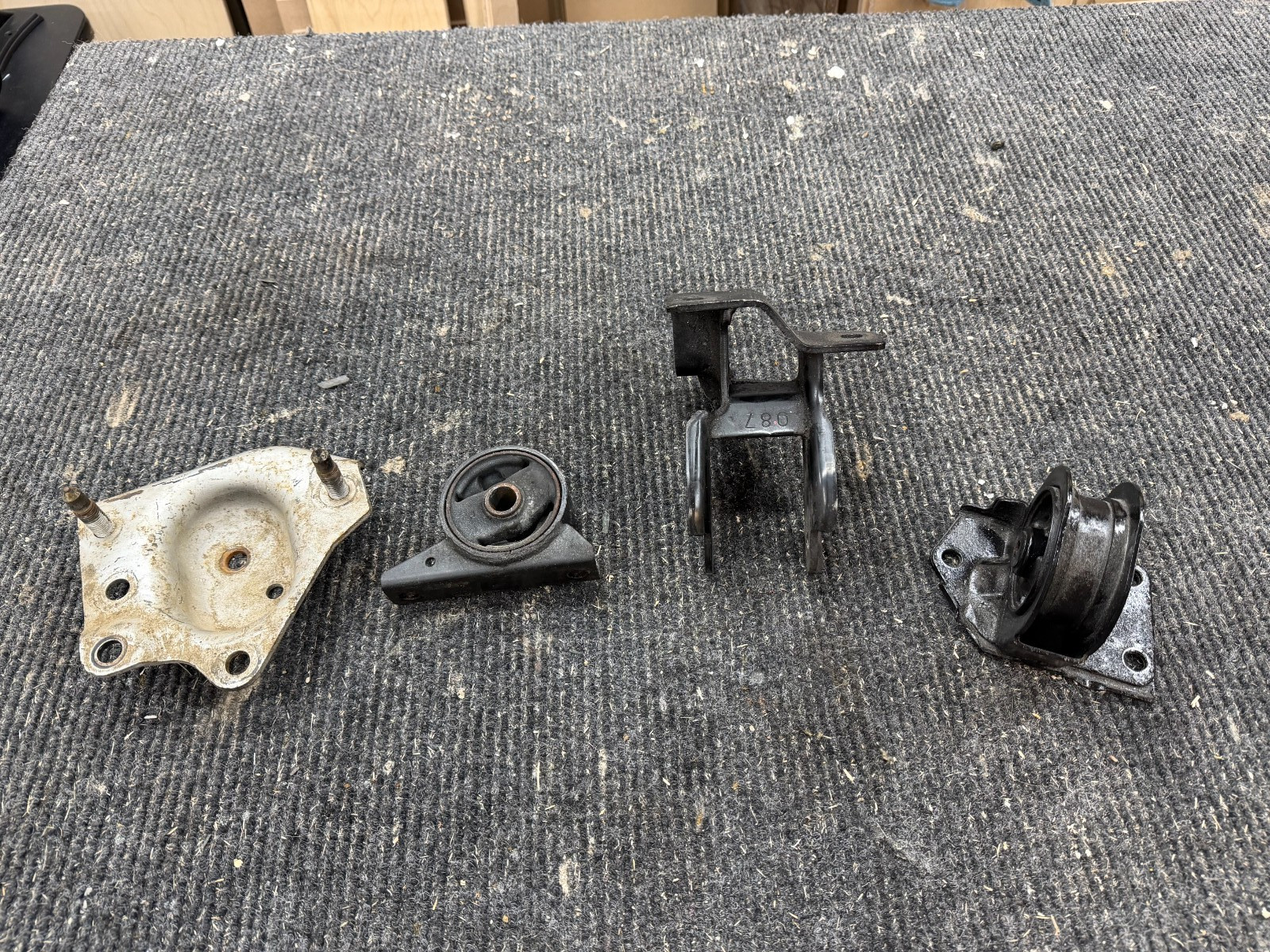 95 96 97 98 99 DSM 2G Eclipse Talon Engine Mount Set (All 4; a Complete Set)