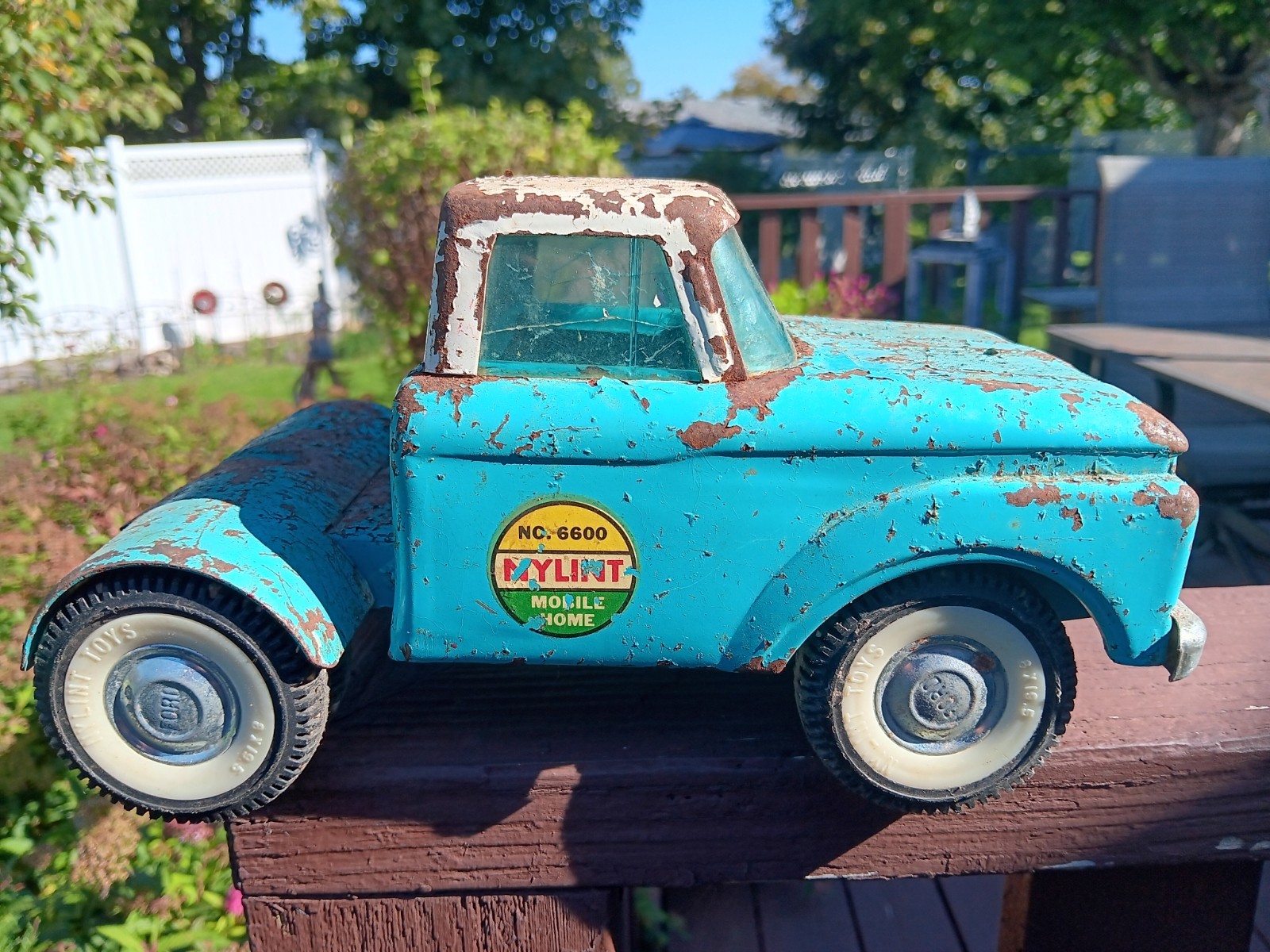 Vintage Metal Nylint No. 6600 Mobile Home Truck 1950s Blue Vintage Metal Nylint No. 6600 Mobile Home Truck 1950s Blue