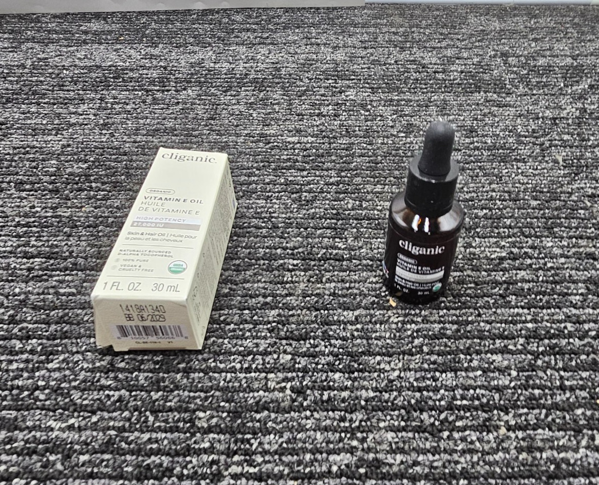 (QTY 3) Cliganic 100% Pure Vitamin E Oil 1fl oz for Skin, Hair & Face 30,000 IU