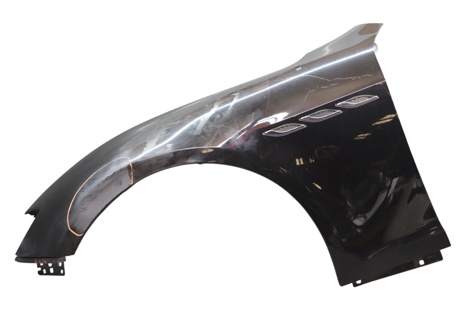 14-17 Maserati Ghibli Front Left Driver Side Fender Shell Panel Oem *Damaged* 14-17 Maserati Ghibli Front Left Driver Side Fender Shell Panel Oem *Damaged*