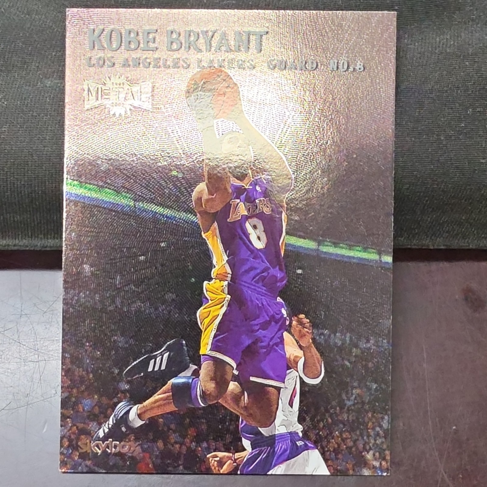 SkyBox 1999-00 Metal Kobe Bryant #115 Los Angeles Lakers Base Set SkyBox 1999-00 Metal Kobe Bryant #115 Los Angeles Lakers Base Set