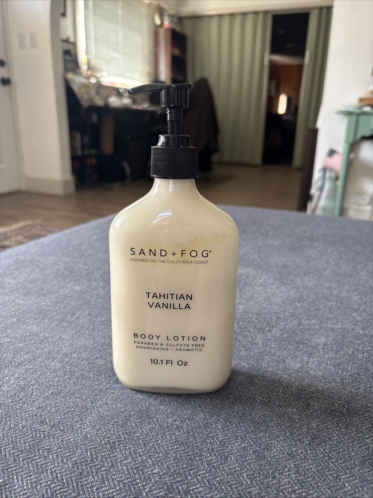 Sand + Fog Tahitian Vanilla Body Lotion 10.1 Oz New Pump Glass Bottle Sand + Fog Tahitian Vanilla Body Lotion 10.1 Oz New Pump Glass Bottle