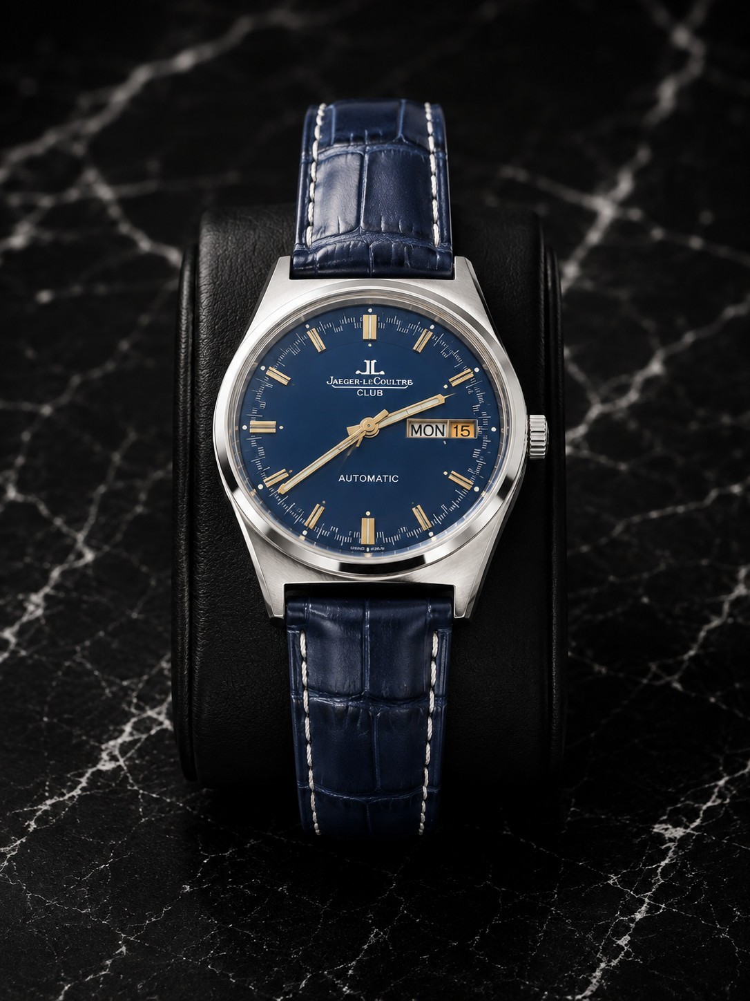 Vintage Jaeger Lecoultre Club Automatic AS 2066 Blue Face Blue Band Day-Date Vintage Jaeger Lecoultre Club Automatic AS 2066 Blue Face Blue Band Day-Date