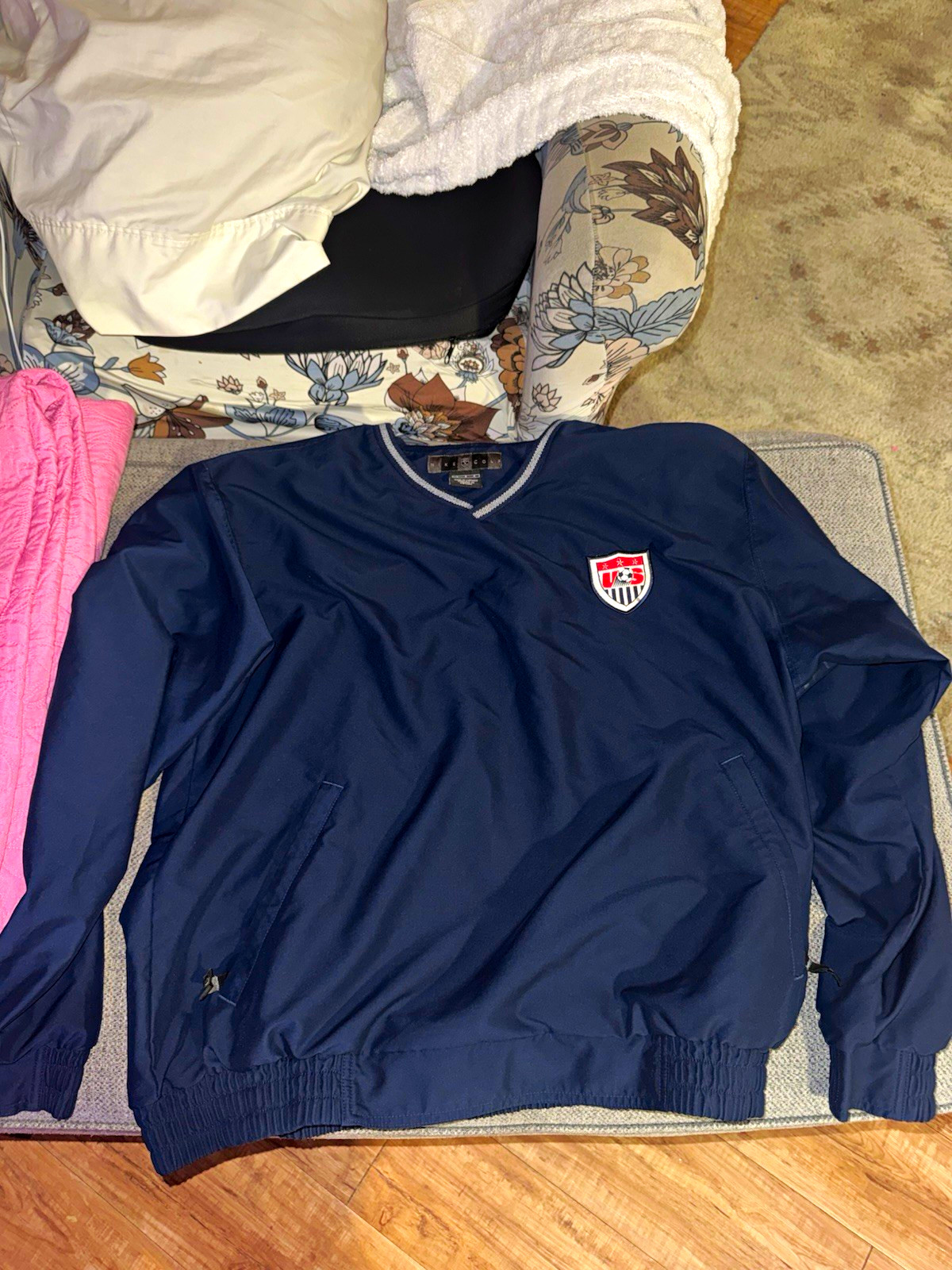 Vintage Nike USA Soccer Pullover Jacket Blue V-Neck Men\'s Size L Vintage Nike USA Soccer Pullover Jacket Blue V-Neck Men\'s Size L