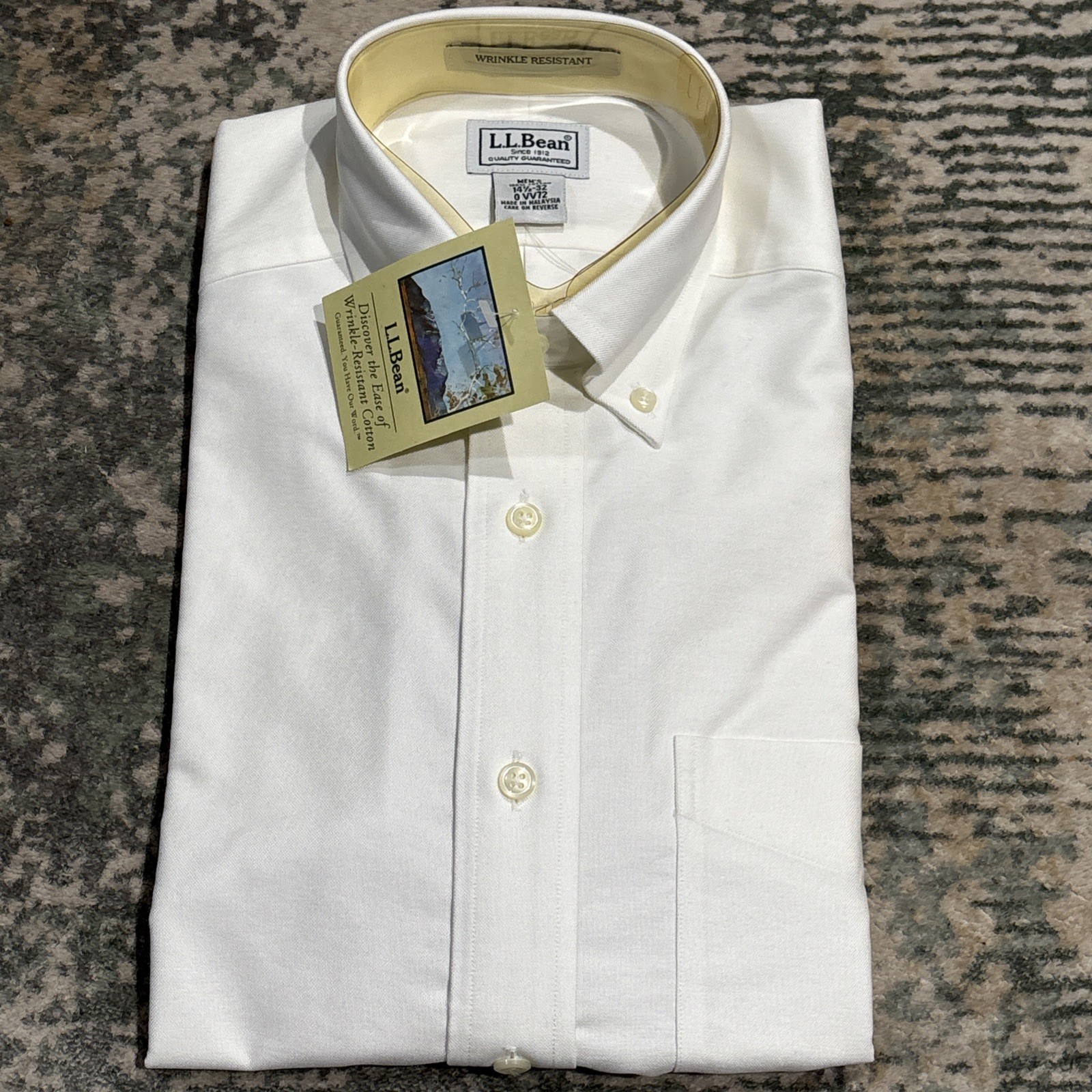 NWT L.L. Bean Men\'s Wrinkle-Free Oxford Shirt Dress White 14.5 x 32 Traditional NWT L.L. Bean Men\'s Wrinkle-Free Oxford Shirt Dress White 14.5 x 32 Traditional
