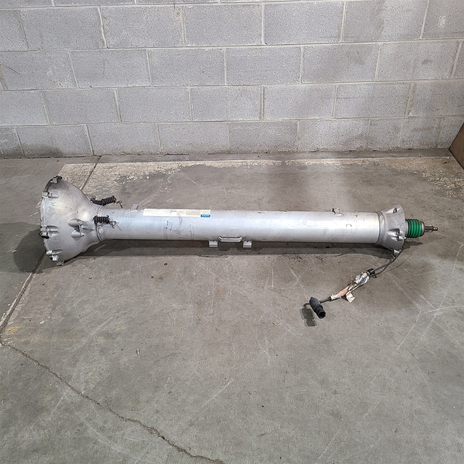 10-13 Corvette C6 Manual Transmission Driveshaft Torque Tube Aa7533 10-13 Corvette C6 Manual Transmission Driveshaft Torque Tube Aa7533