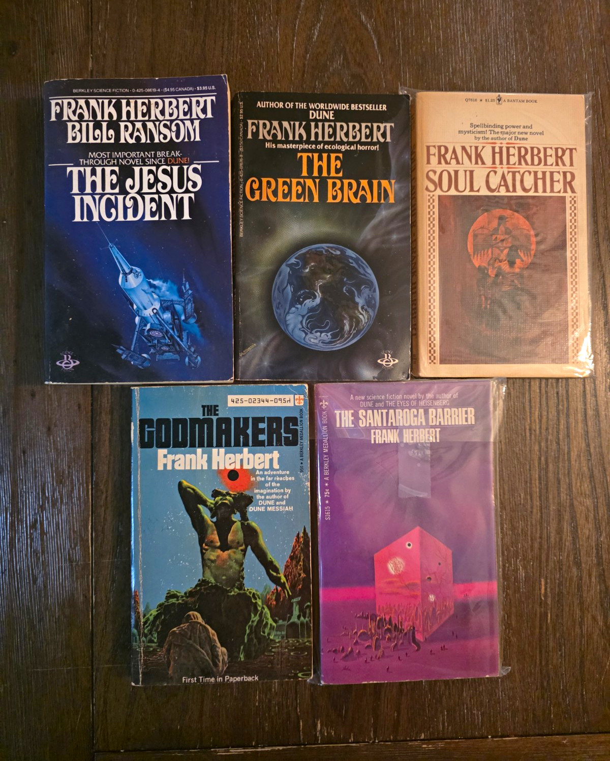 Frank Herbert 5 Book Vintage Sci-Fi PB Lot Godmakers Santaroga Soul Catcher