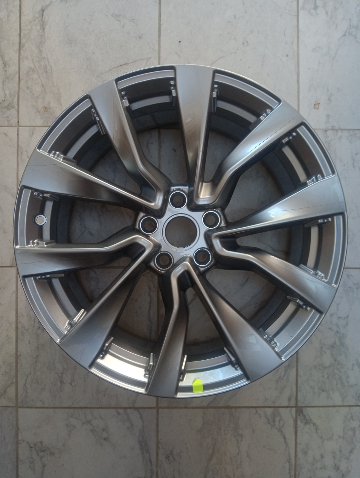 Tesla Model 3 Wheel - 1344227-00-A, Has Scratches Tesla Model 3 Wheel - 1344227-00-A, Has Scratches