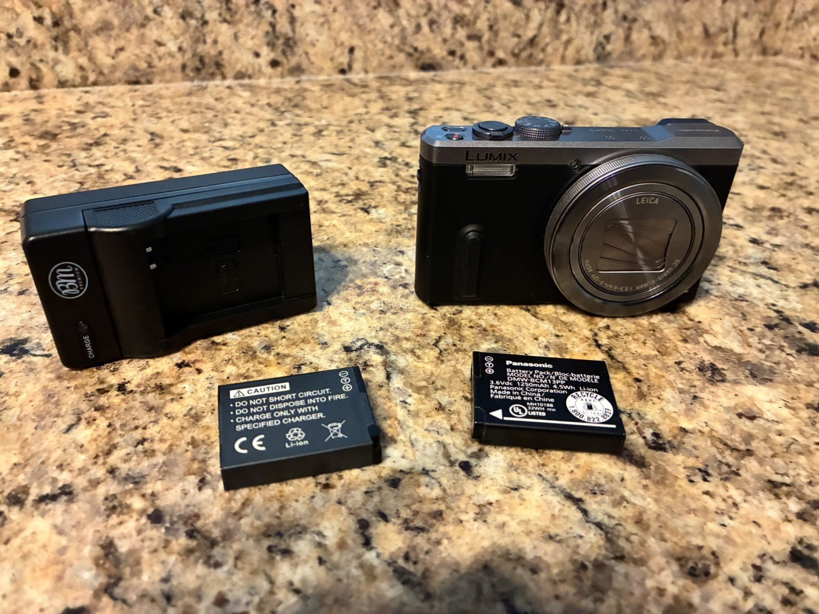 Panasonic Lumix DMC-ZS40 18.1MP 30X Leica Zoom Digital Camera Wifi GPS Panasonic Lumix DMC-ZS40 18.1MP 30X Leica Zoom Digital Camera Wifi GPS