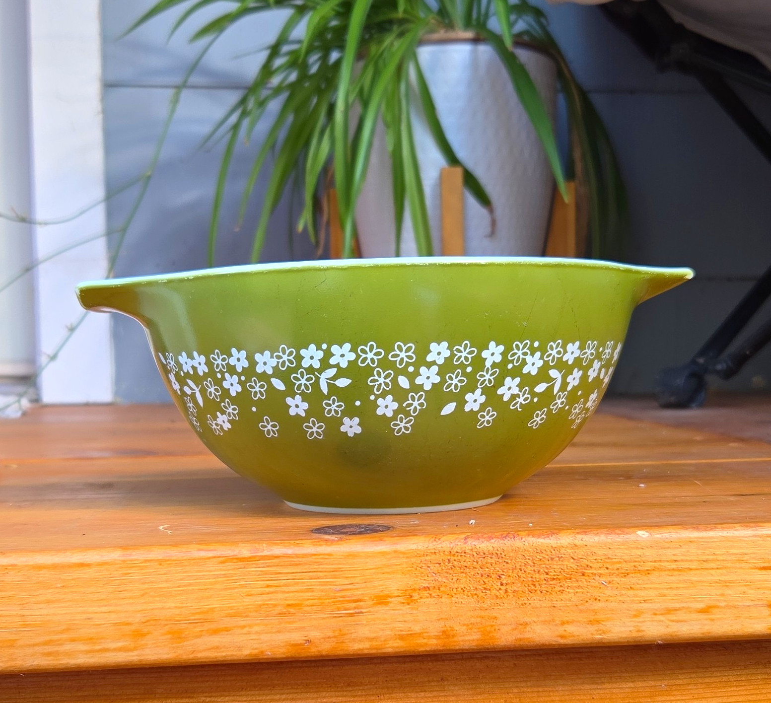 Vtg Pyrex 442 Spring Blossom Cinderella Mixing Bowl Floral, Microwave Safe Vtg Pyrex 442 Spring Blossom Cinderella Mixing Bowl Floral, Microwave Safe