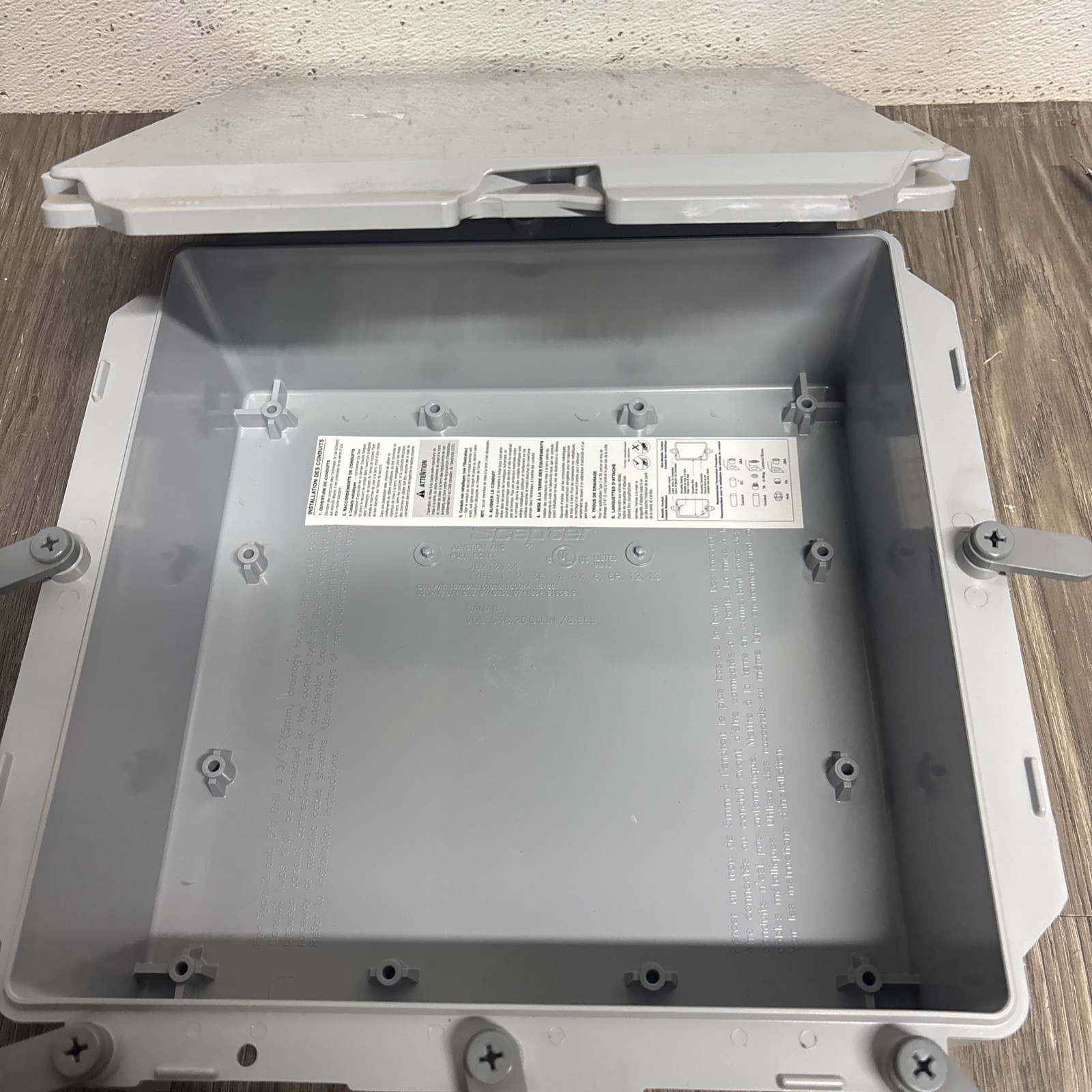 Kraloy Scepter 12″ x 12″ x 6″ PVC Junction Box Gasketed Lever Lock #U5 Kraloy Scepter 12″ x 12″ x 6″ PVC Junction Box Gasketed Lever Lock #U5