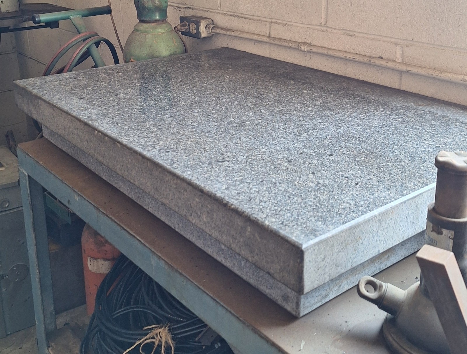Standridge 24 x 36 x 5.5 Granite Surface Inspection Plate Standridge 24 x 36 x 5.5 Granite Surface Inspection Plate
