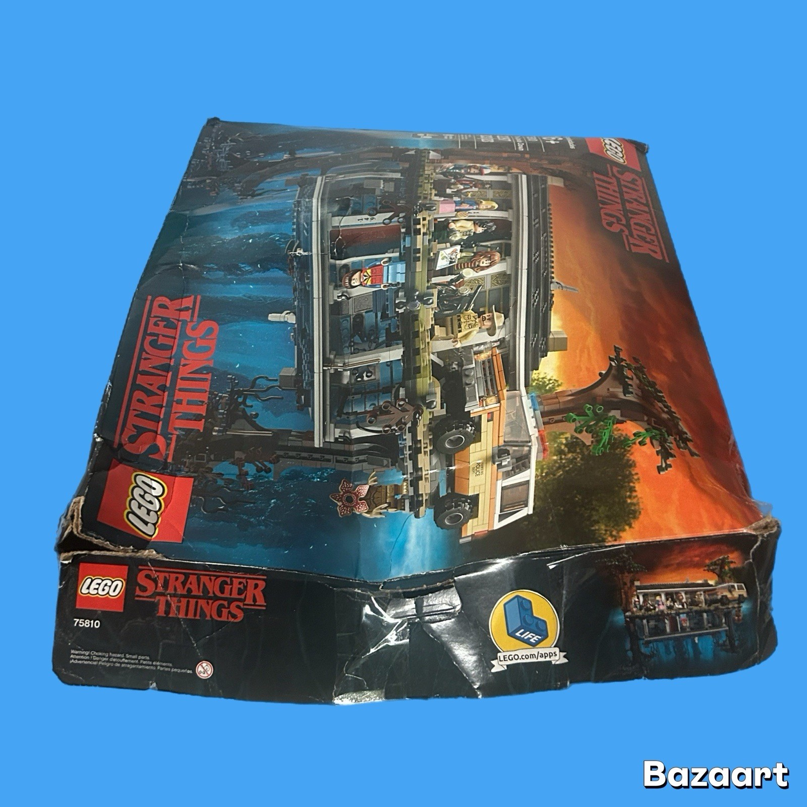 LEGO Stranger Things 75810 - Complete w/ Minifigures, Instructions & Box LEGO Stranger Things 75810 - Complete w/ Minifigures, Instructions & Box