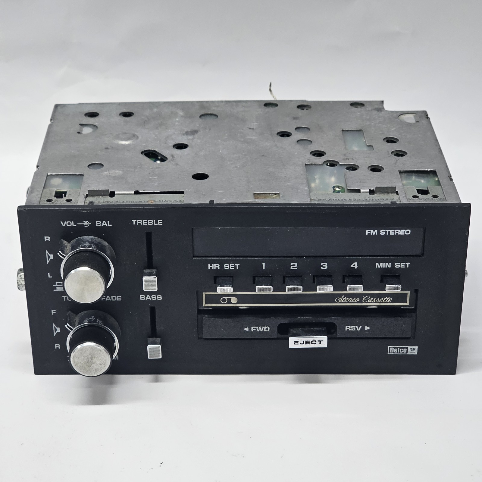 1983 Delco GM 2000 Series FM/Stereo & Cassette Pontiac Stereo Cassette UNTESTED 1983 Delco GM 2000 Series FM/Stereo & Cassette Pontiac Stereo Cassette UNTESTED