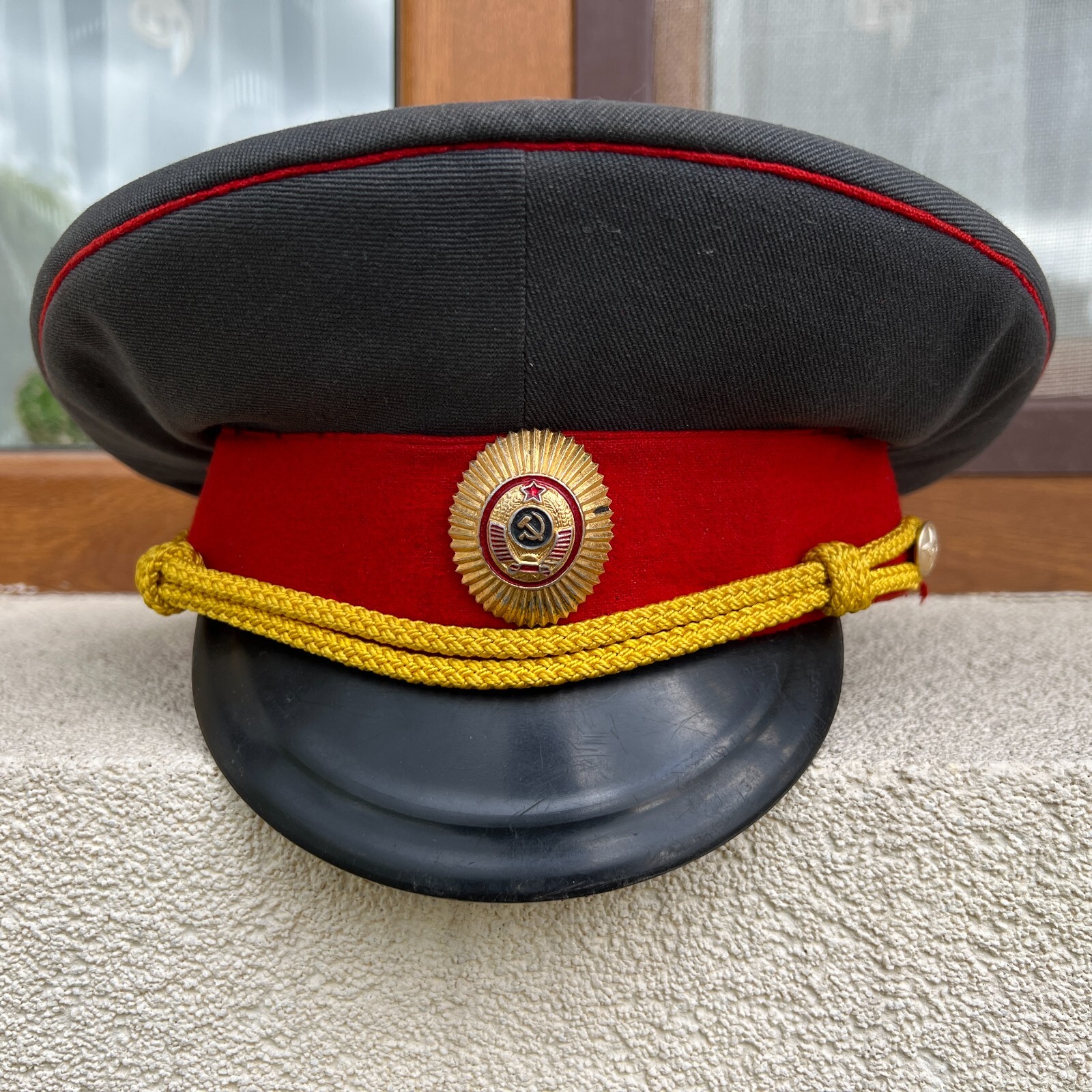 MVD USSR Soviet Police Militia Officer\'s Vintage Military Uniform Cap / 58 size.