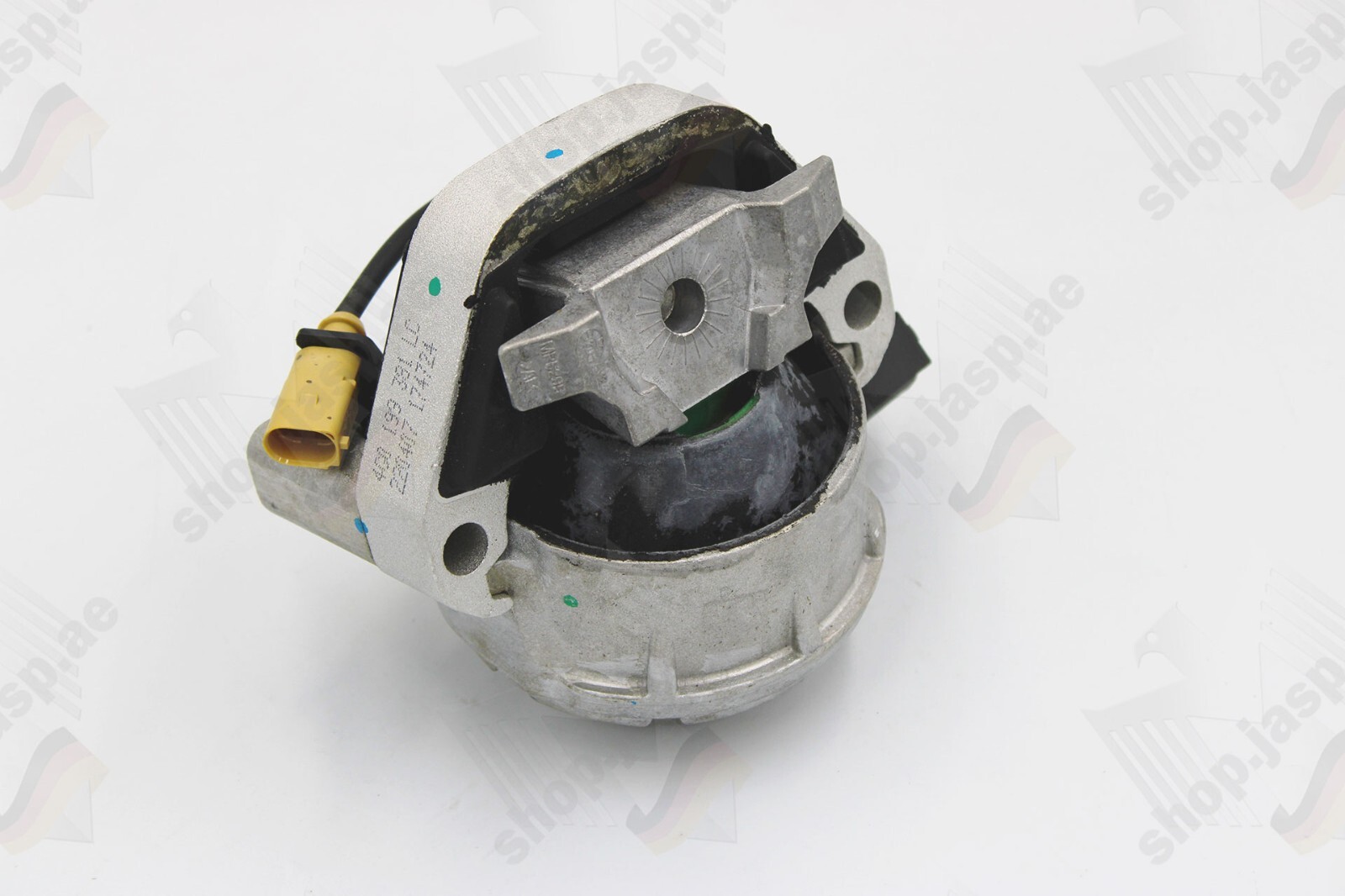 SWAG Left/Right Engine Mount 33103489 fits VW/Audi (4G0199381NT)