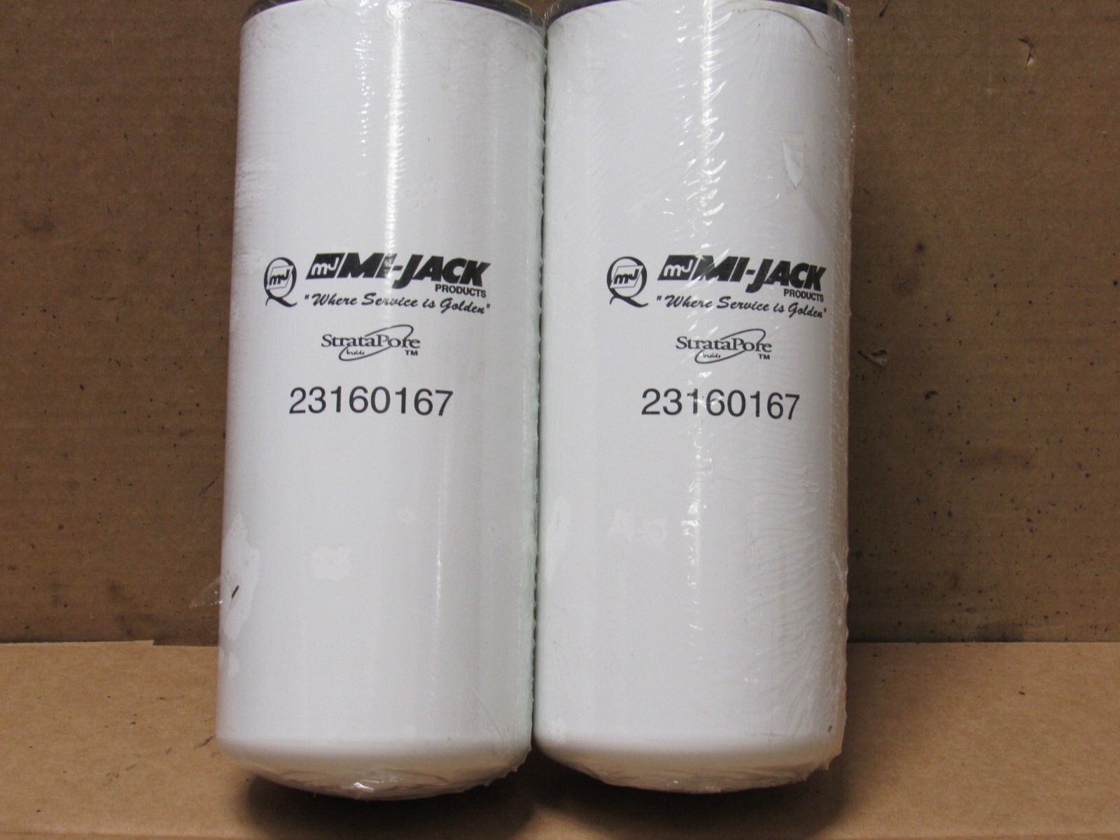 MIJACK Oil  Filter 23160167 Napa 1748xd LF3000 FLEET GUARD LOT OF TWO