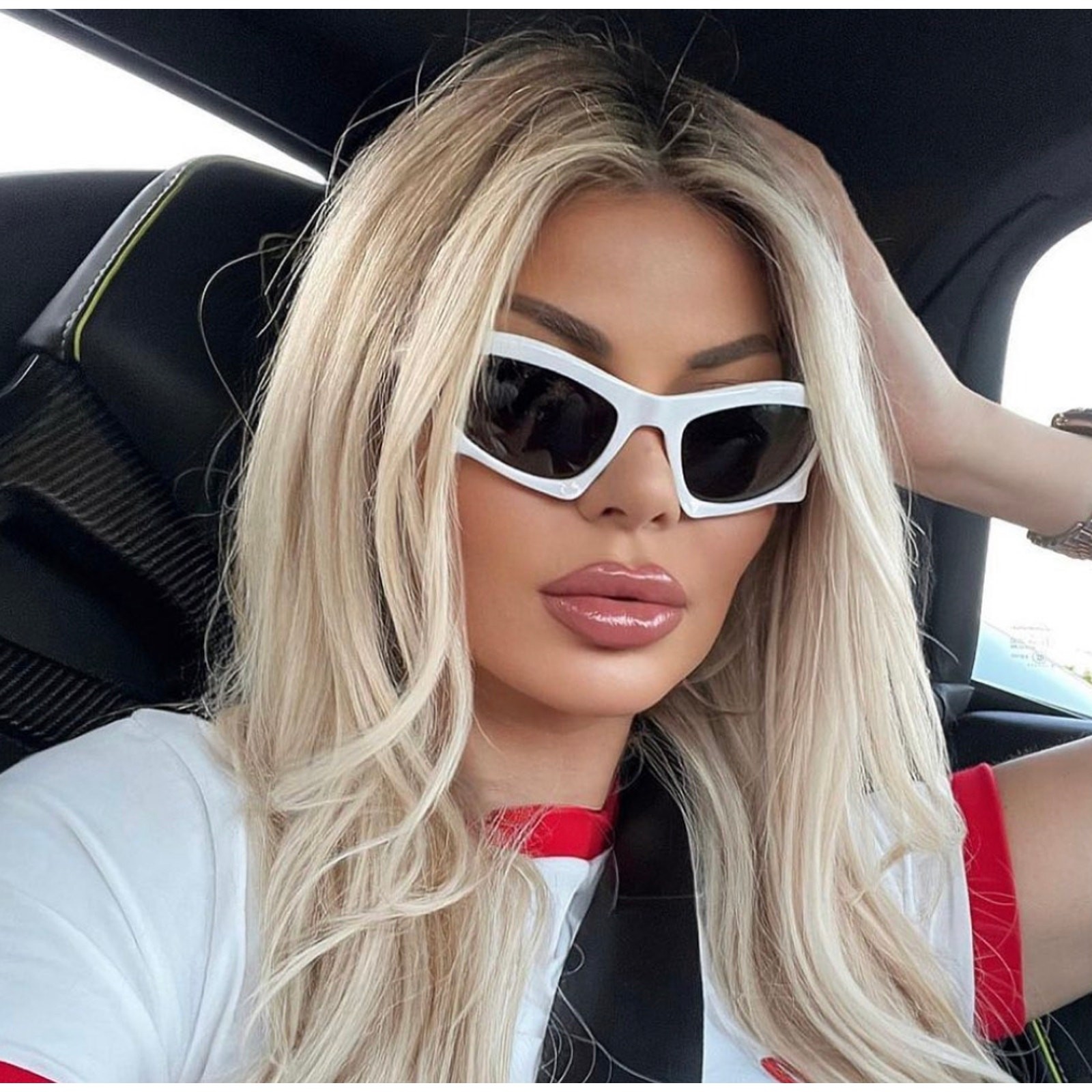 NEW Balenciaga BB0229S Bat Sunglasses in White $605 NEW Balenciaga BB0229S Bat Sunglasses in White $605