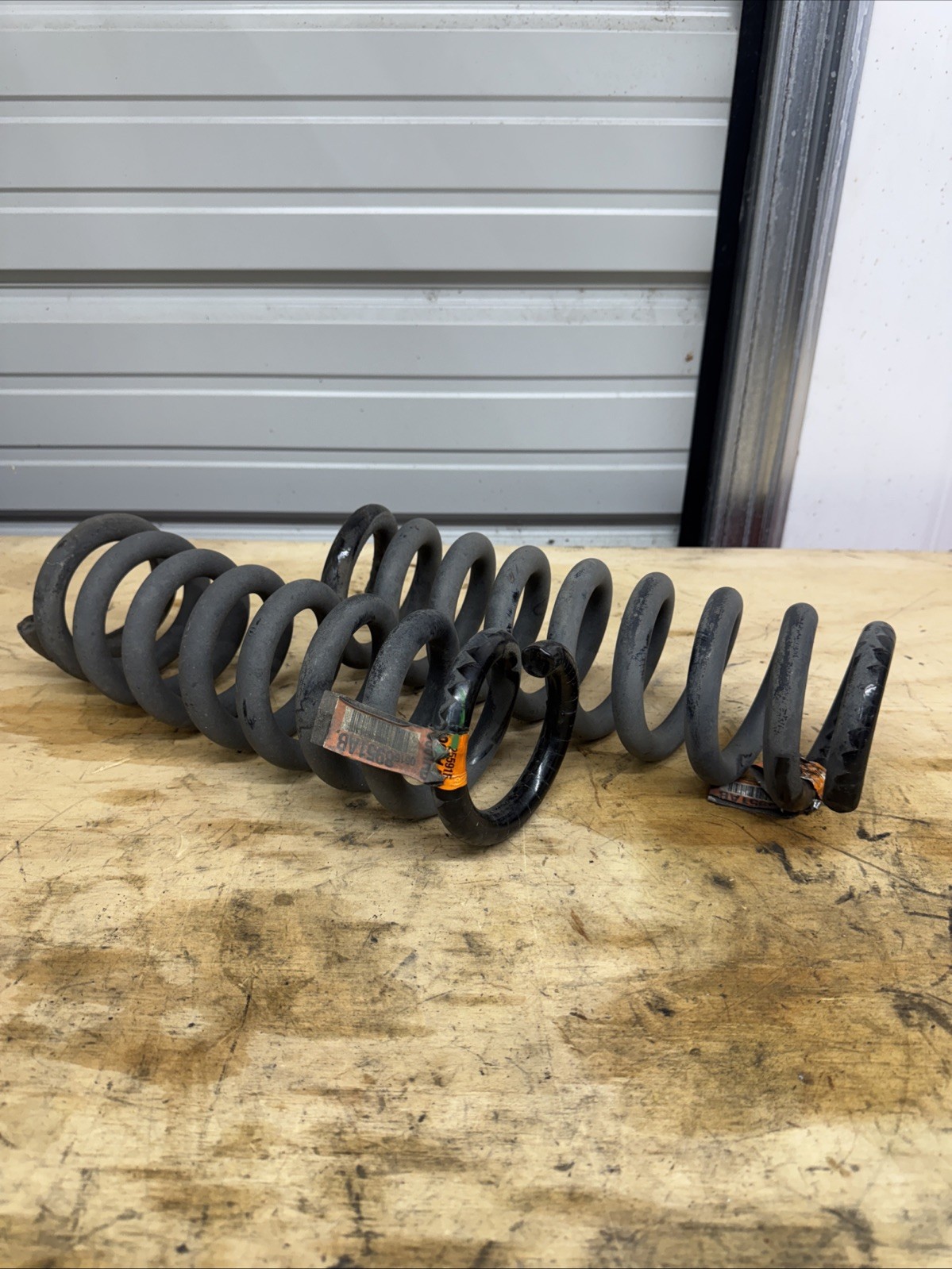 2012-2023 CHRYSLER 300 RWD REAR SUSPENSION LEFT & RIGHT SIDE COIL SPRING