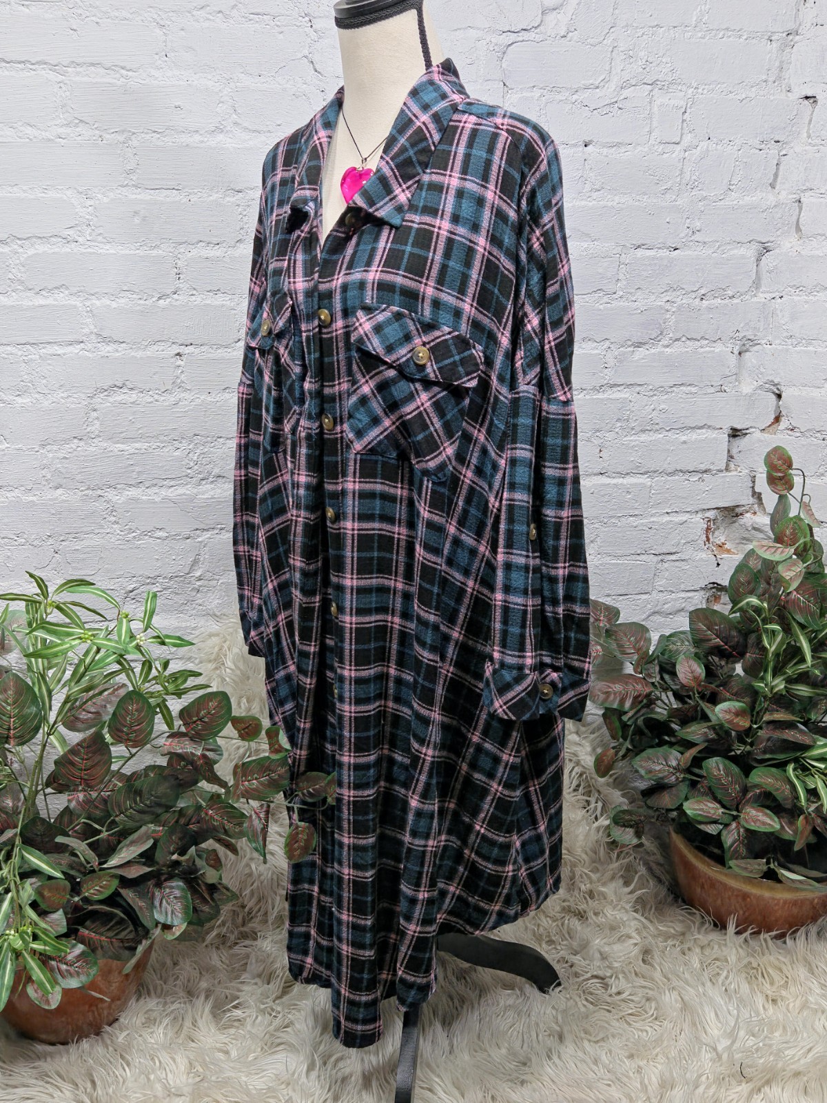 Torrid Pink Green Plaid Open Front Long Boho Duster 5X NWT Torrid Pink Green Plaid Open Front Long Boho Duster 5X NWT