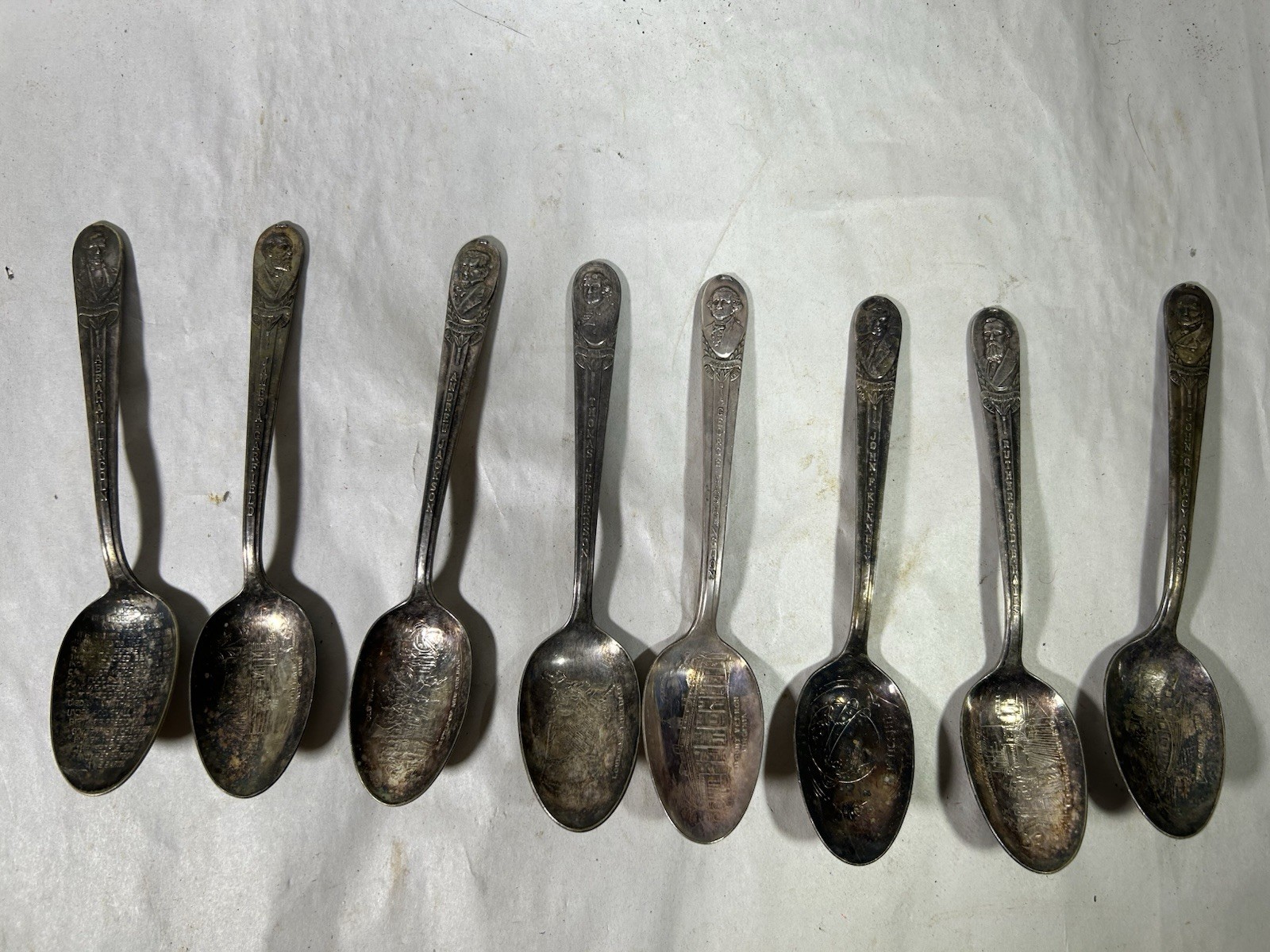 VTG Silver Plate 8 President Spoon Set Engraved Embossed Lincoln Washington VTG Silver Plate 8 President Spoon Set Engraved Embossed Lincoln Washington