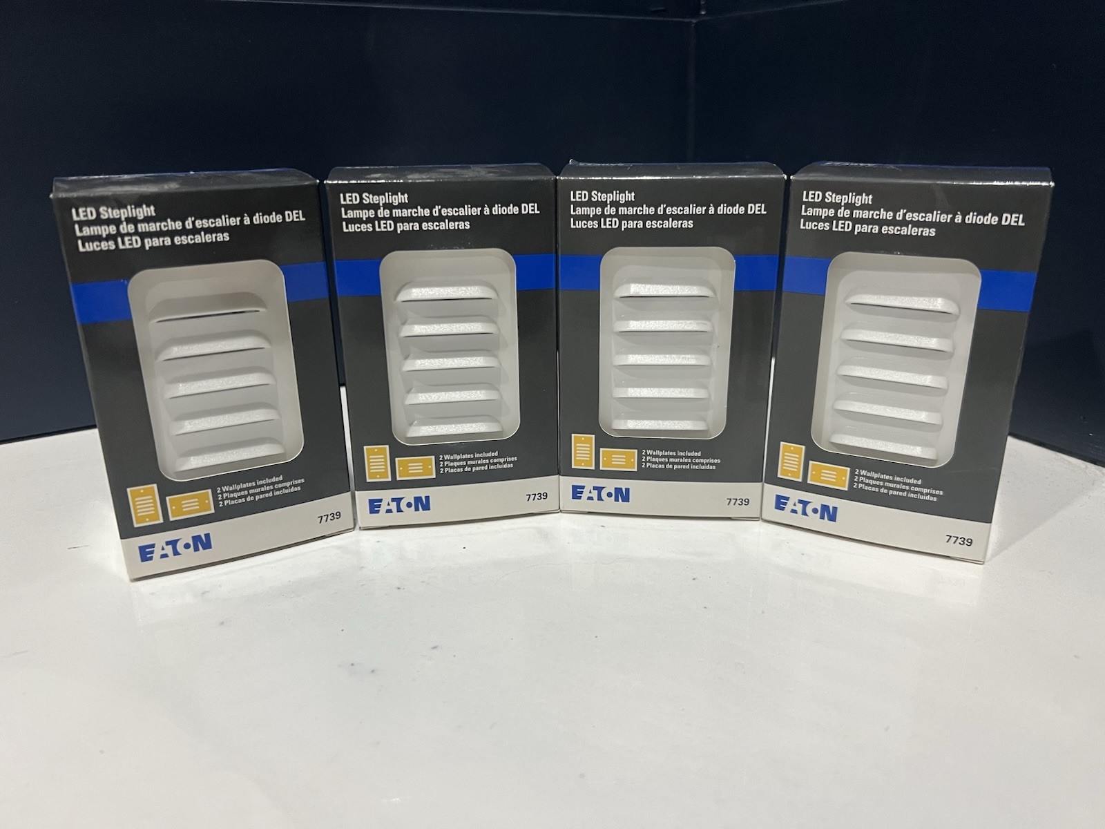 Qty4 Eaton LED Steplight 2 Wallplates Included White Indoor Use Only 7739W-BX-LW