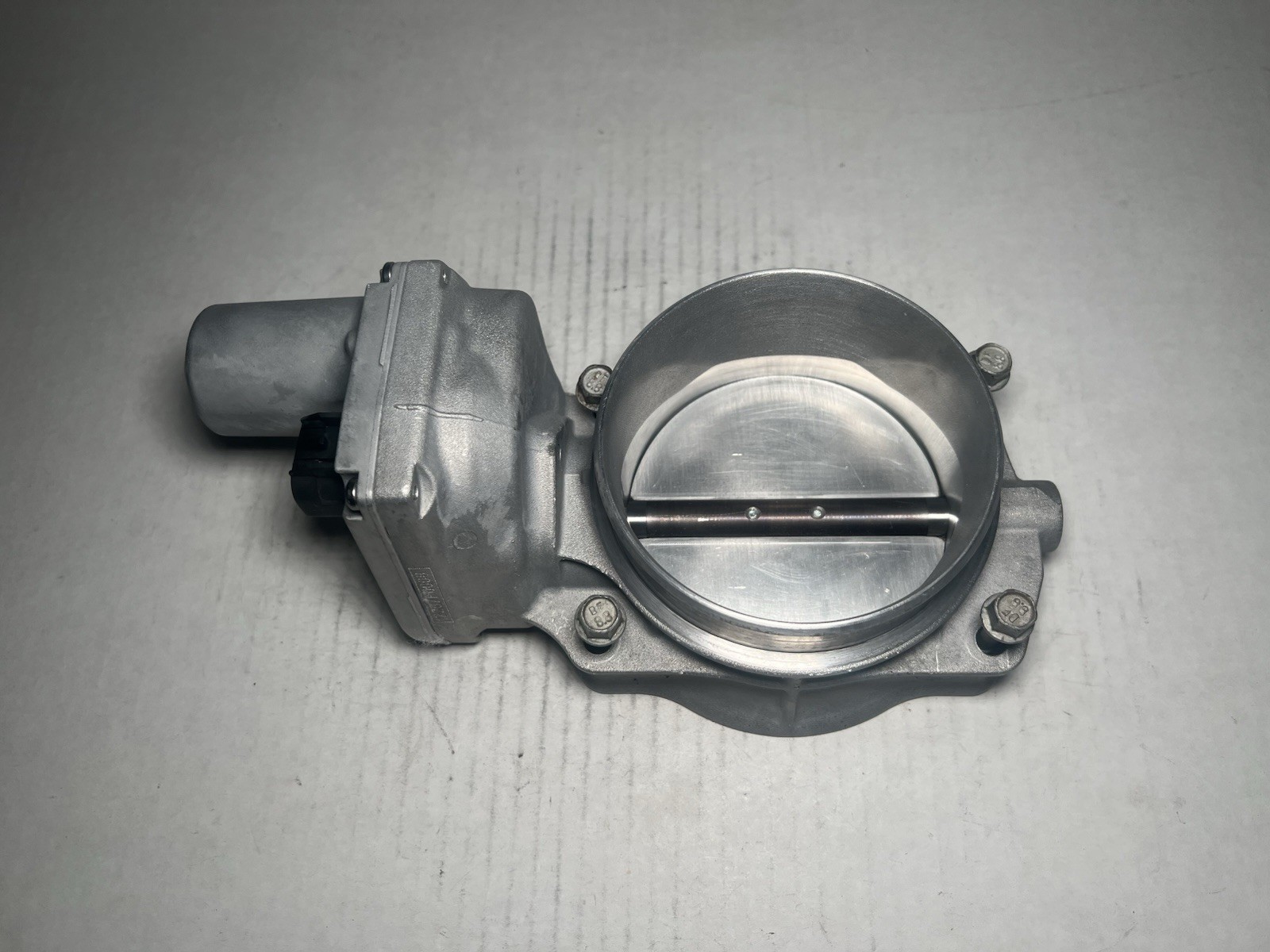 LS2 LS3 LS7 Throttle Body Silver Blade GM OEM GTO Camaro Corvette 90mm 12570790 LS2 LS3 LS7 Throttle Body Silver Blade GM OEM GTO Camaro Corvette 90mm 12570790